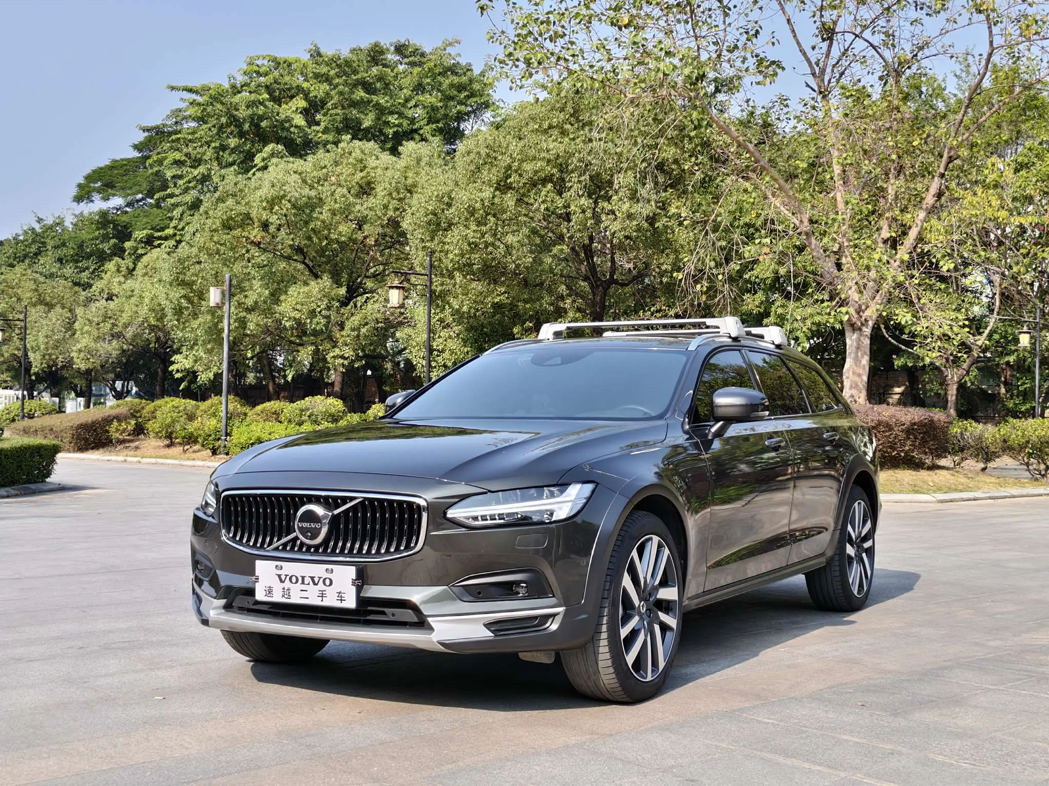 Volvo V90  из Китая