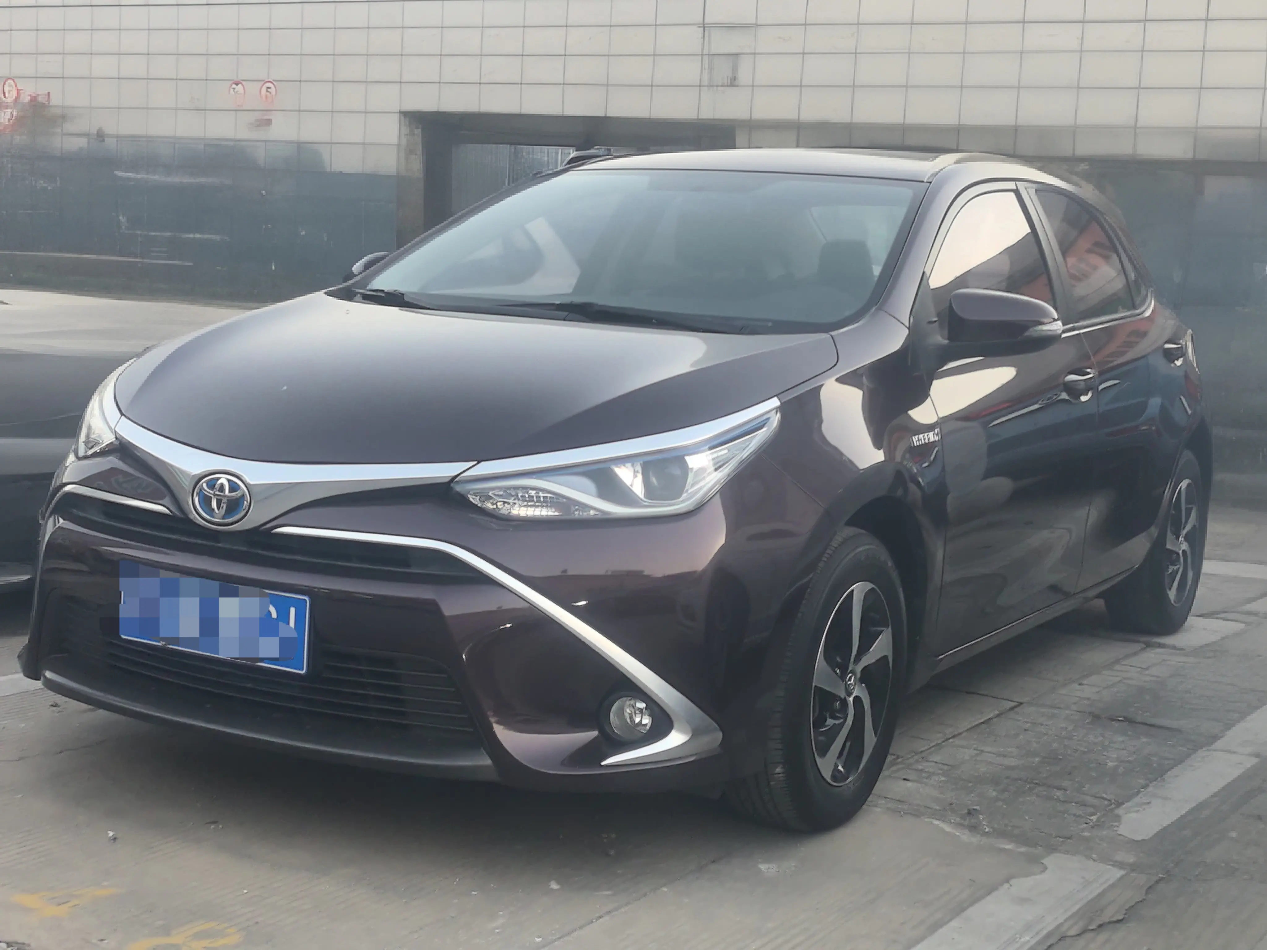 Toyota Levin (Lei Ling)  из Китая