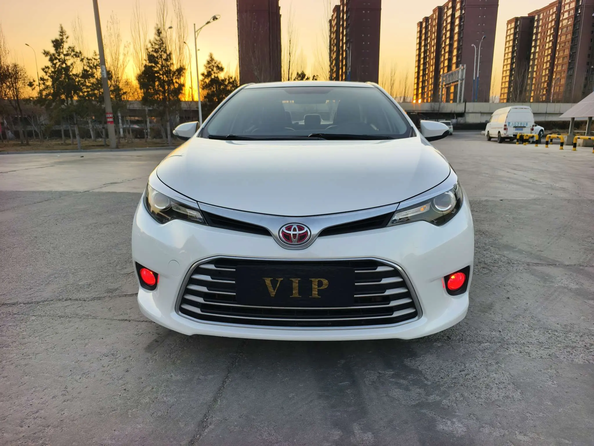 Toyota Levin (Lei Ling)  из Китая