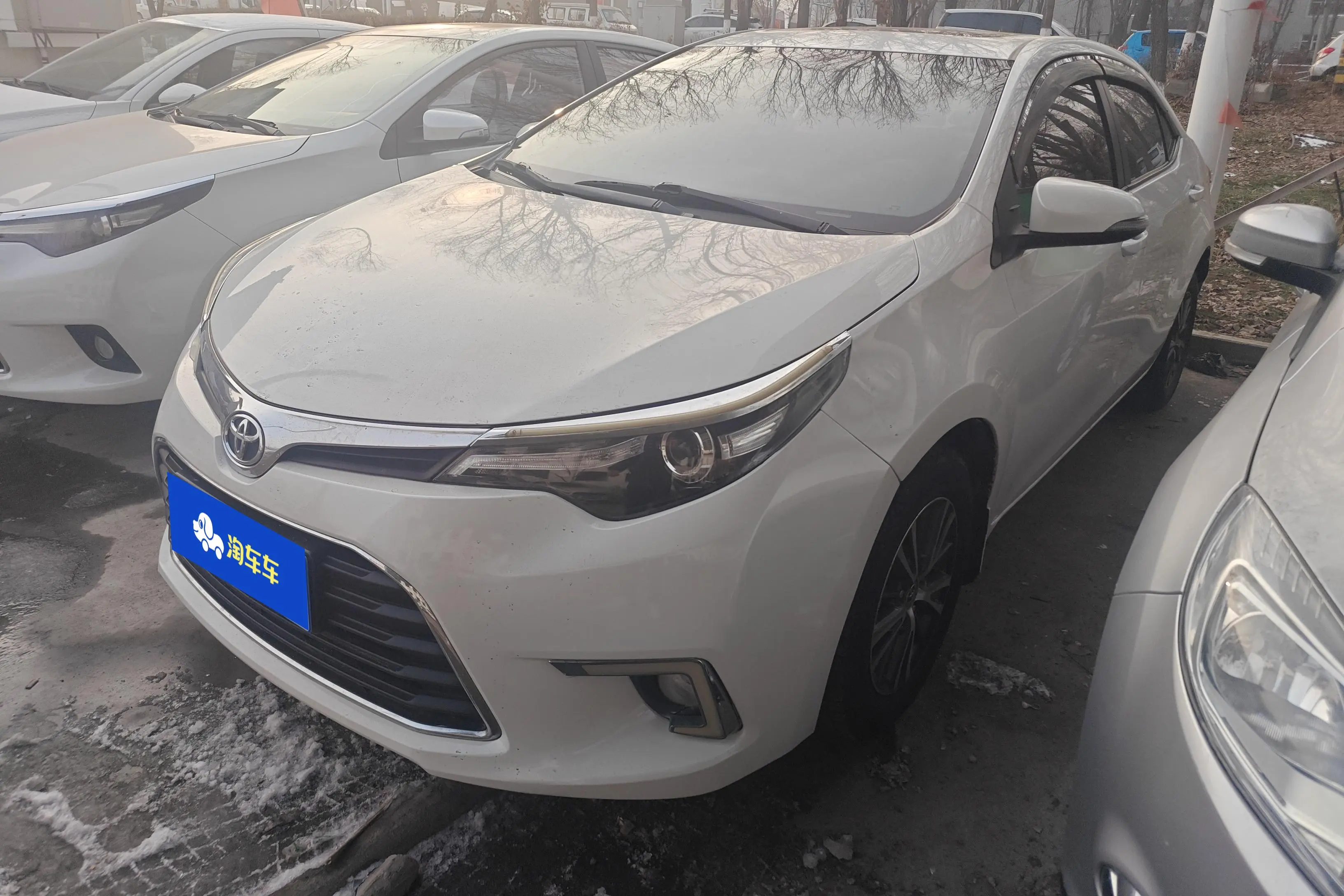 Toyota Levin (Lei Ling)  из Китая