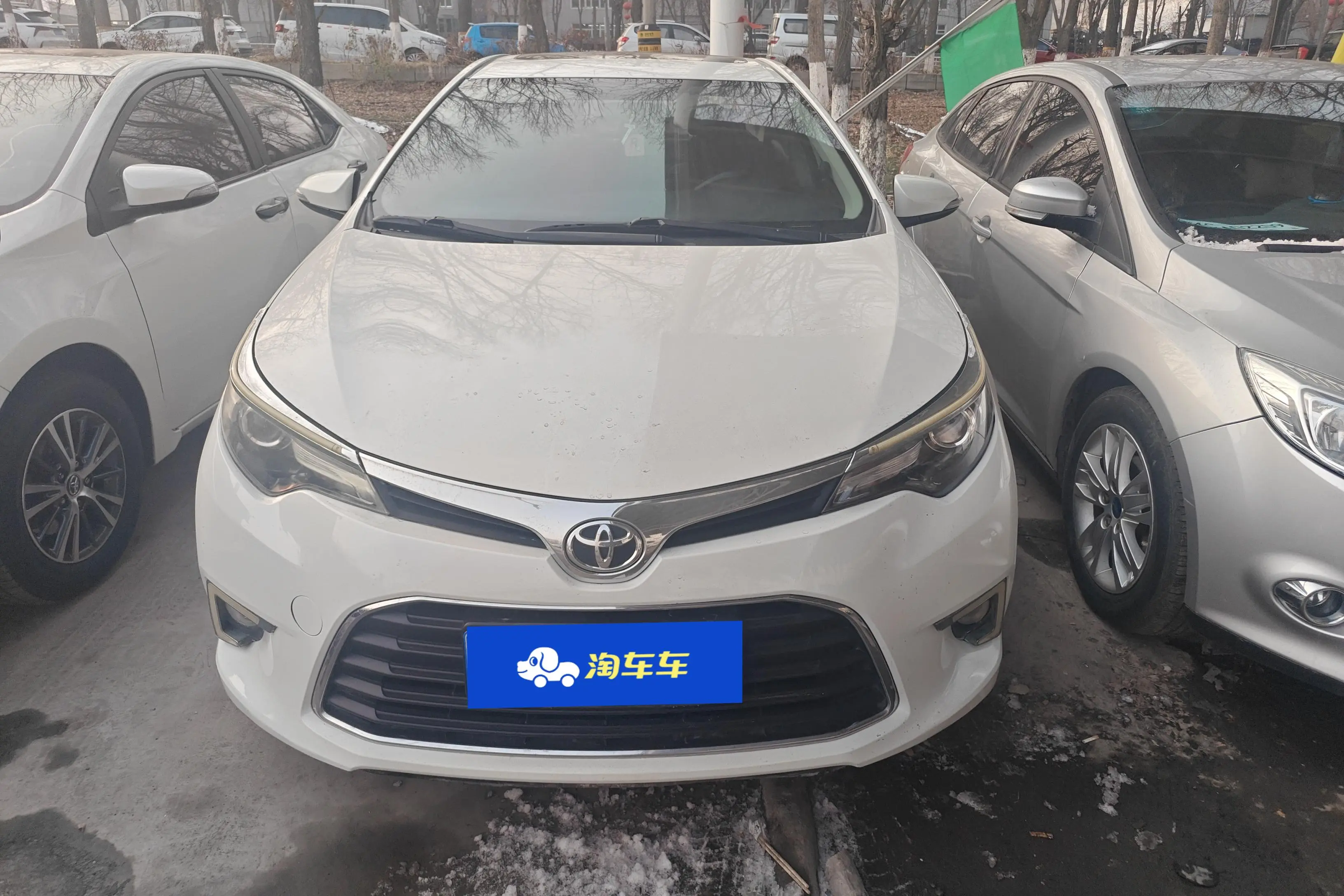 Toyota Levin (Lei Ling)  из Китая