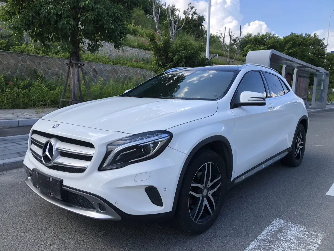 Mercedes-Benz GLA  из Китая