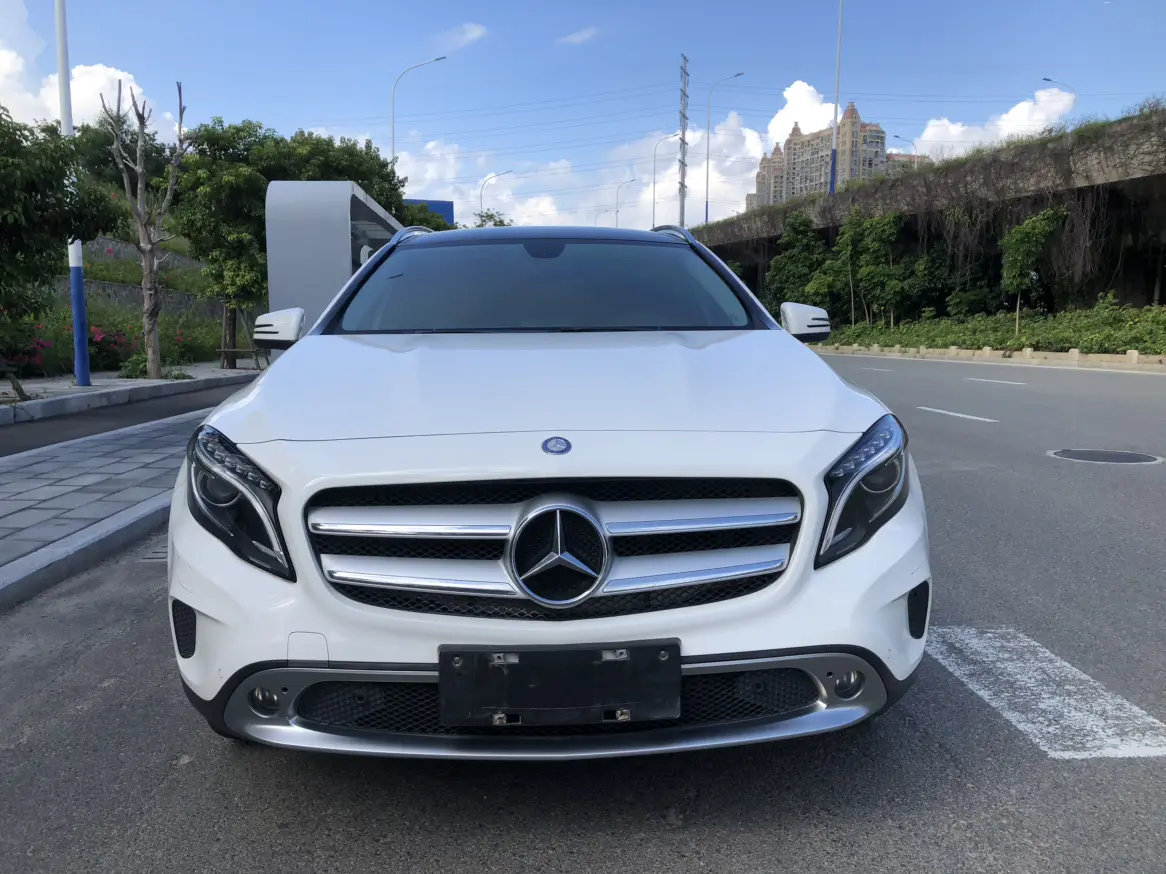 Mercedes-Benz GLA  из Китая