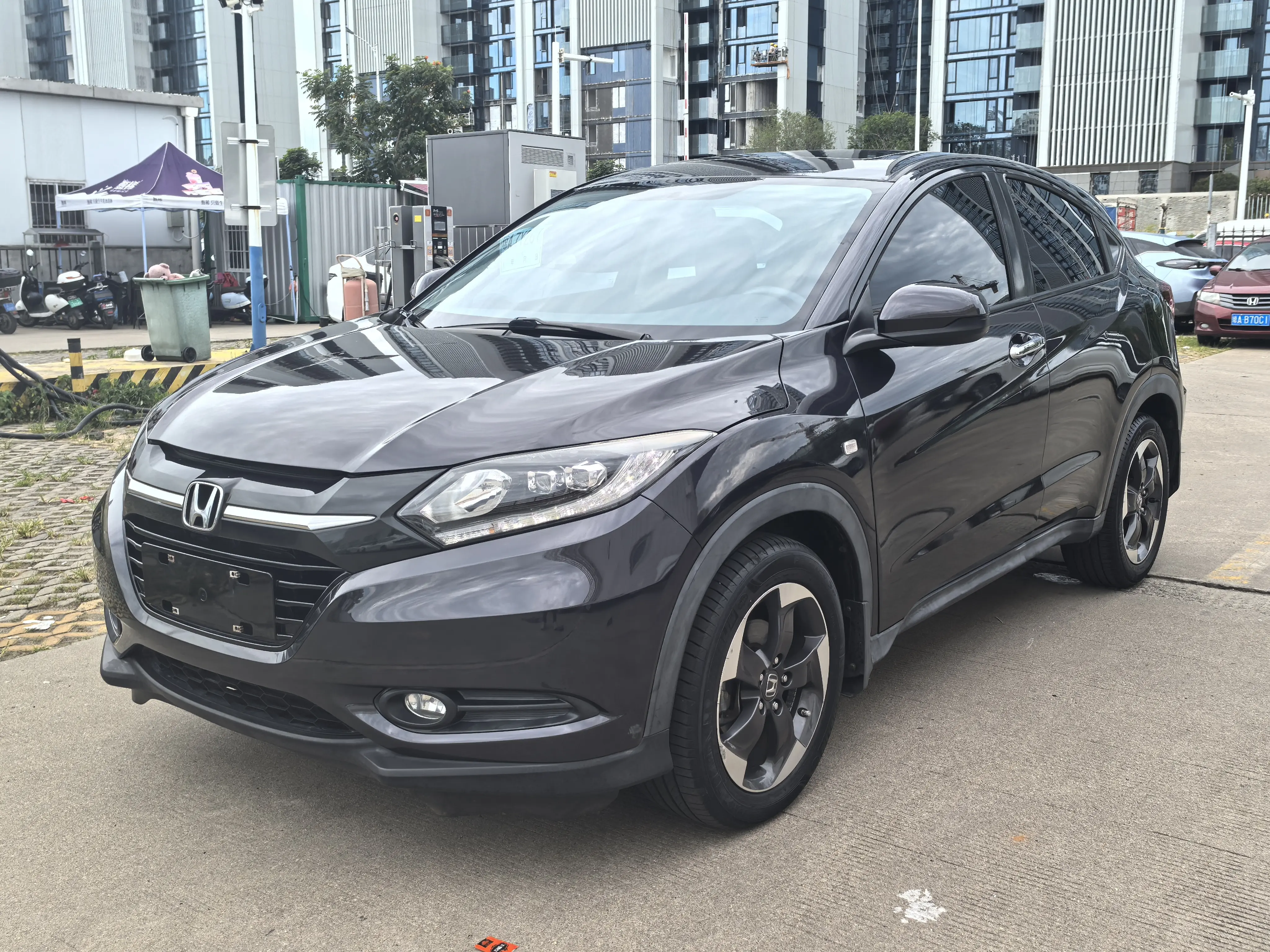 Honda Vezel (Binzhi)  из Китая