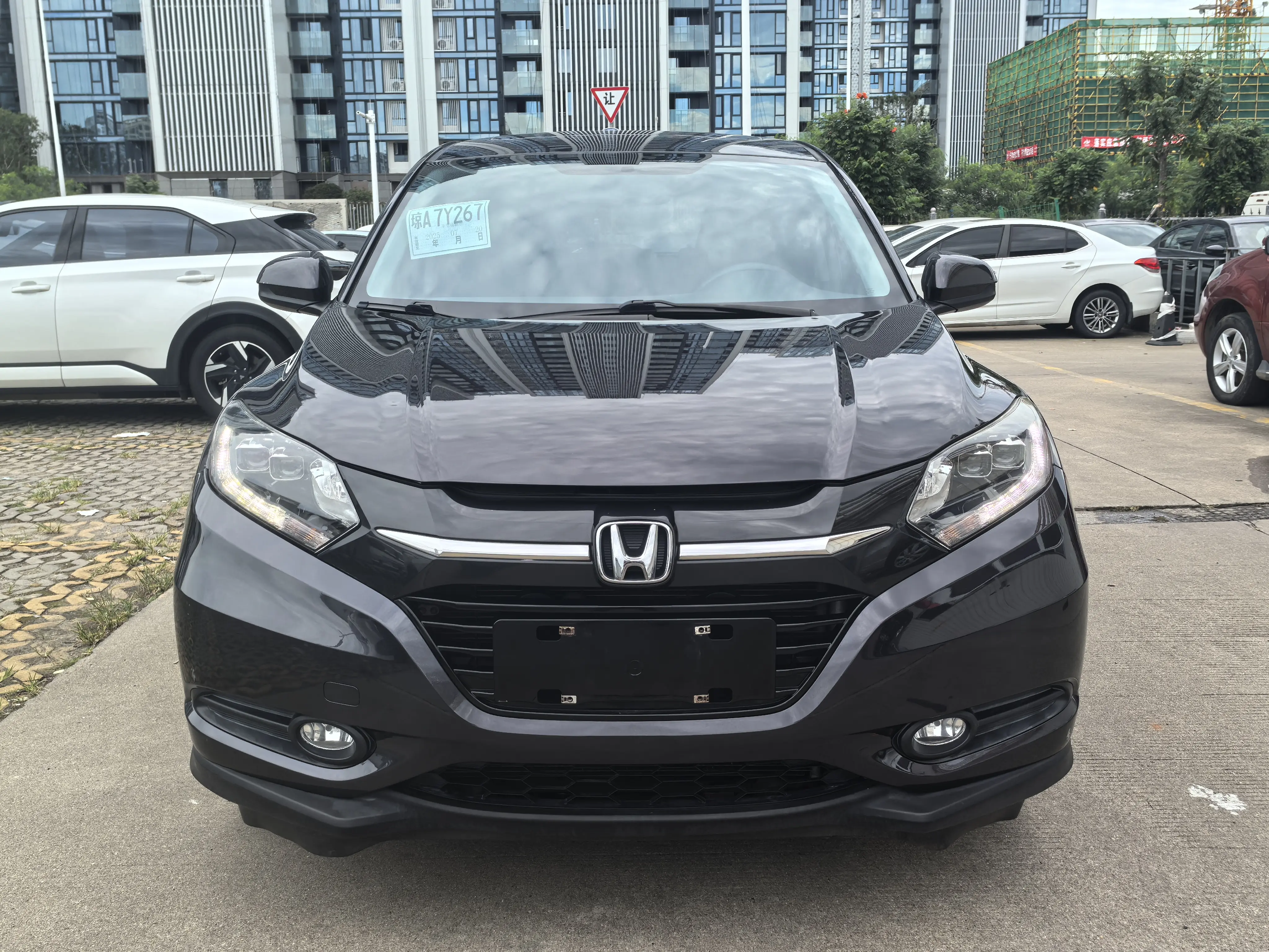 Honda Vezel (Binzhi)  из Китая