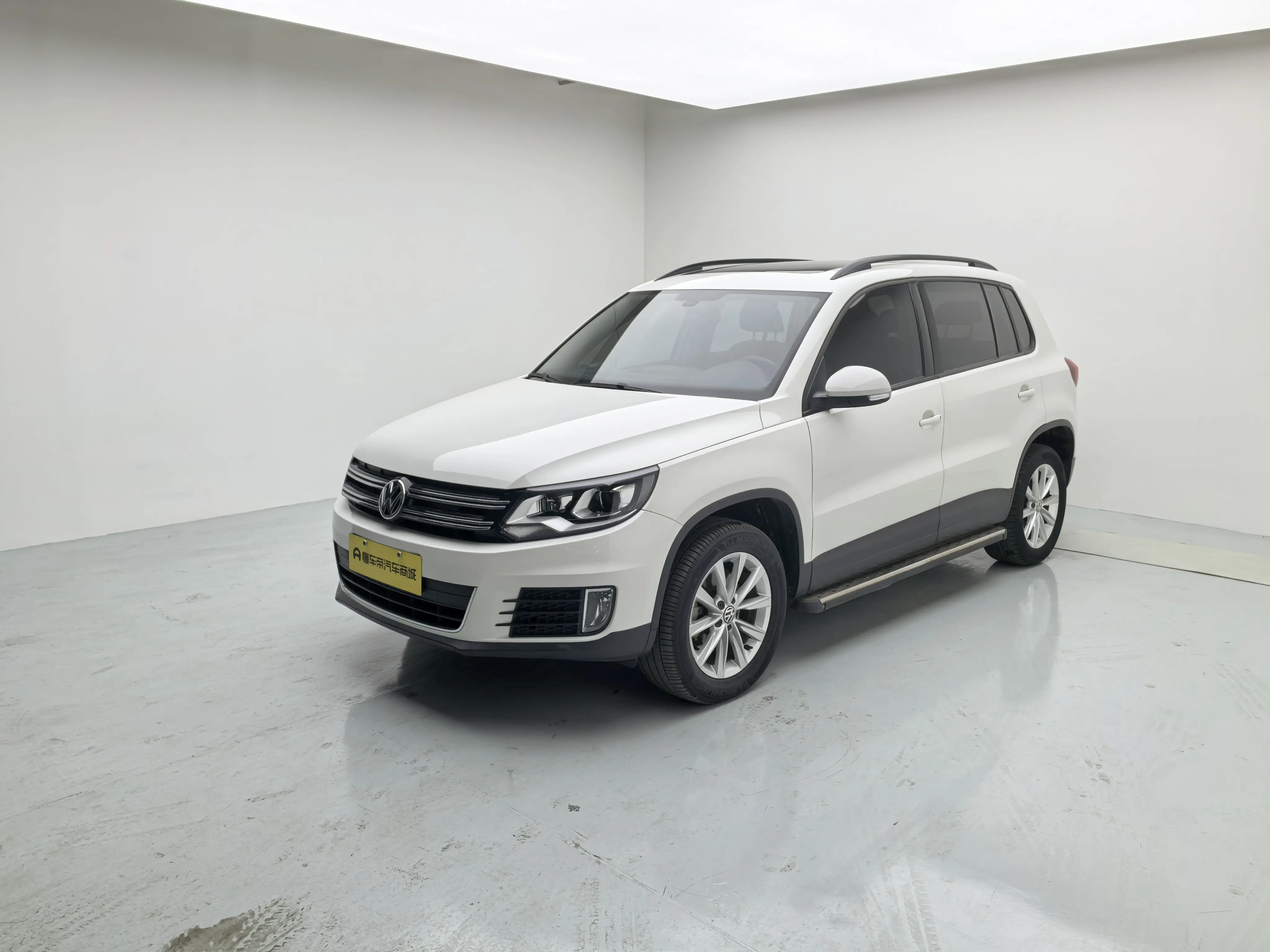 Volkswagen Tiguan  из Китая