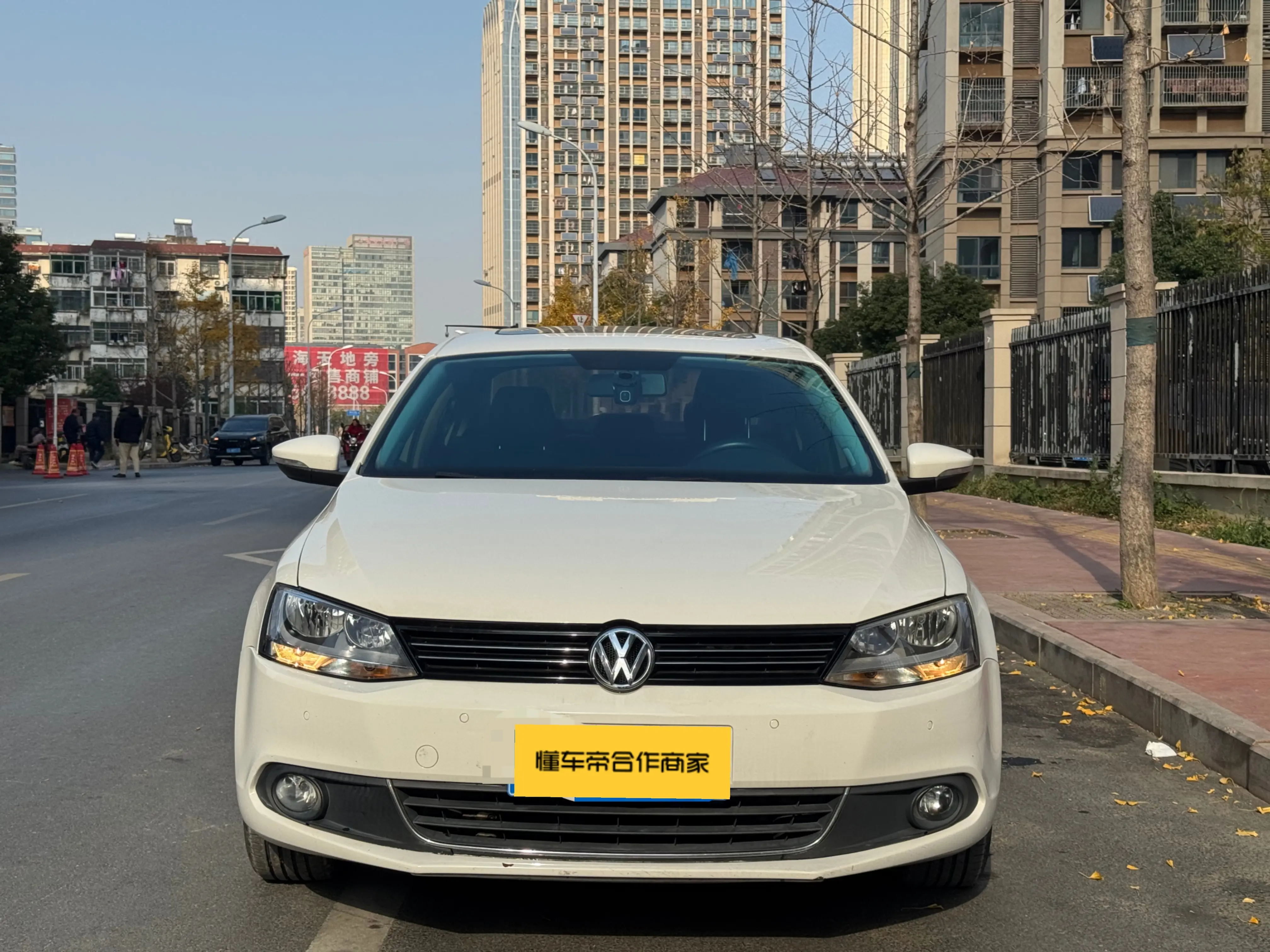 Volkswagen Sagitar  из Китая