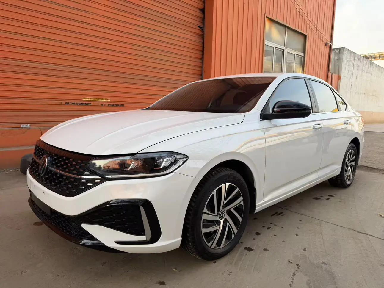 Volkswagen Lavida  из Китая