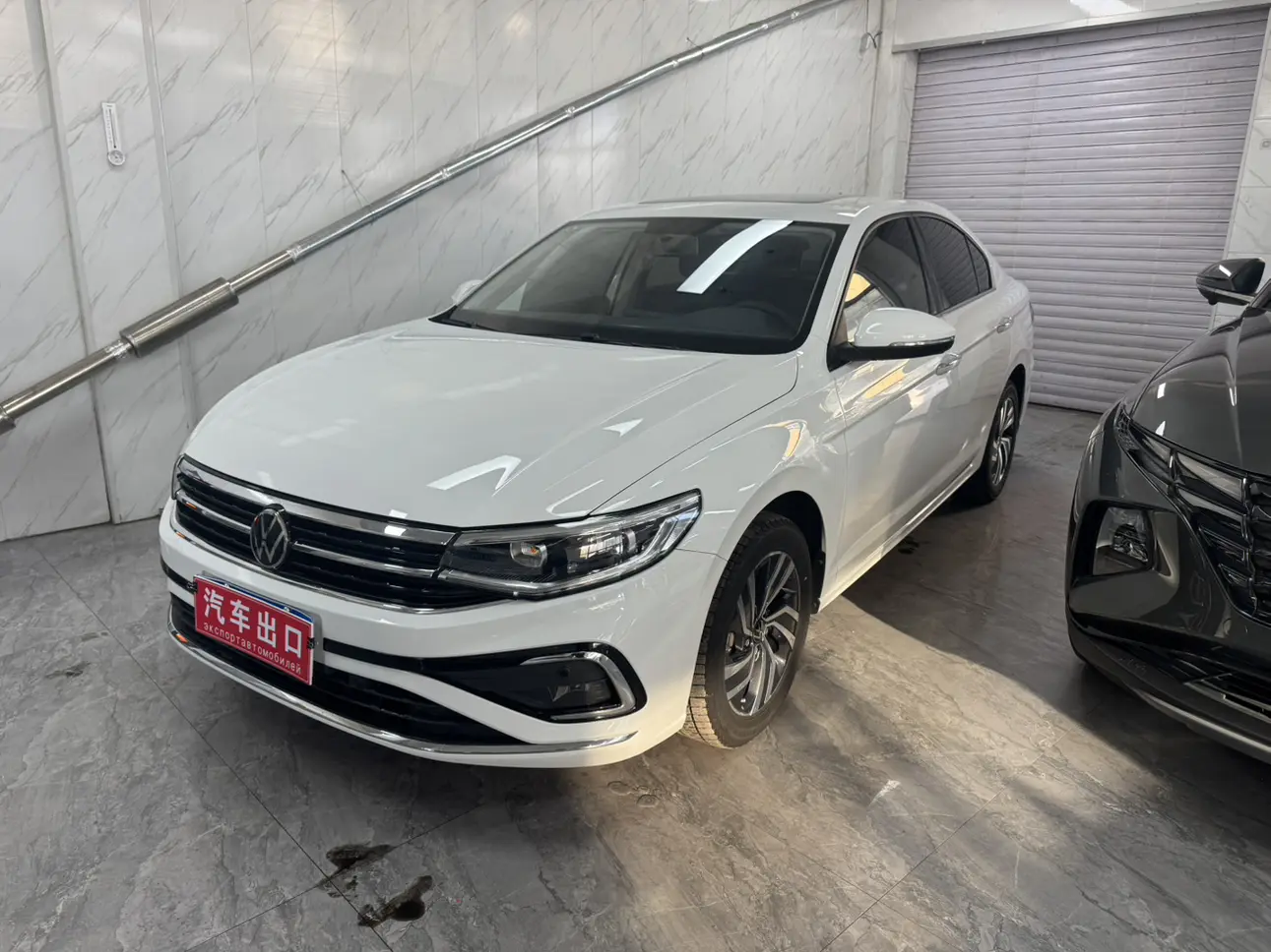 Volkswagen Bora  из Китая