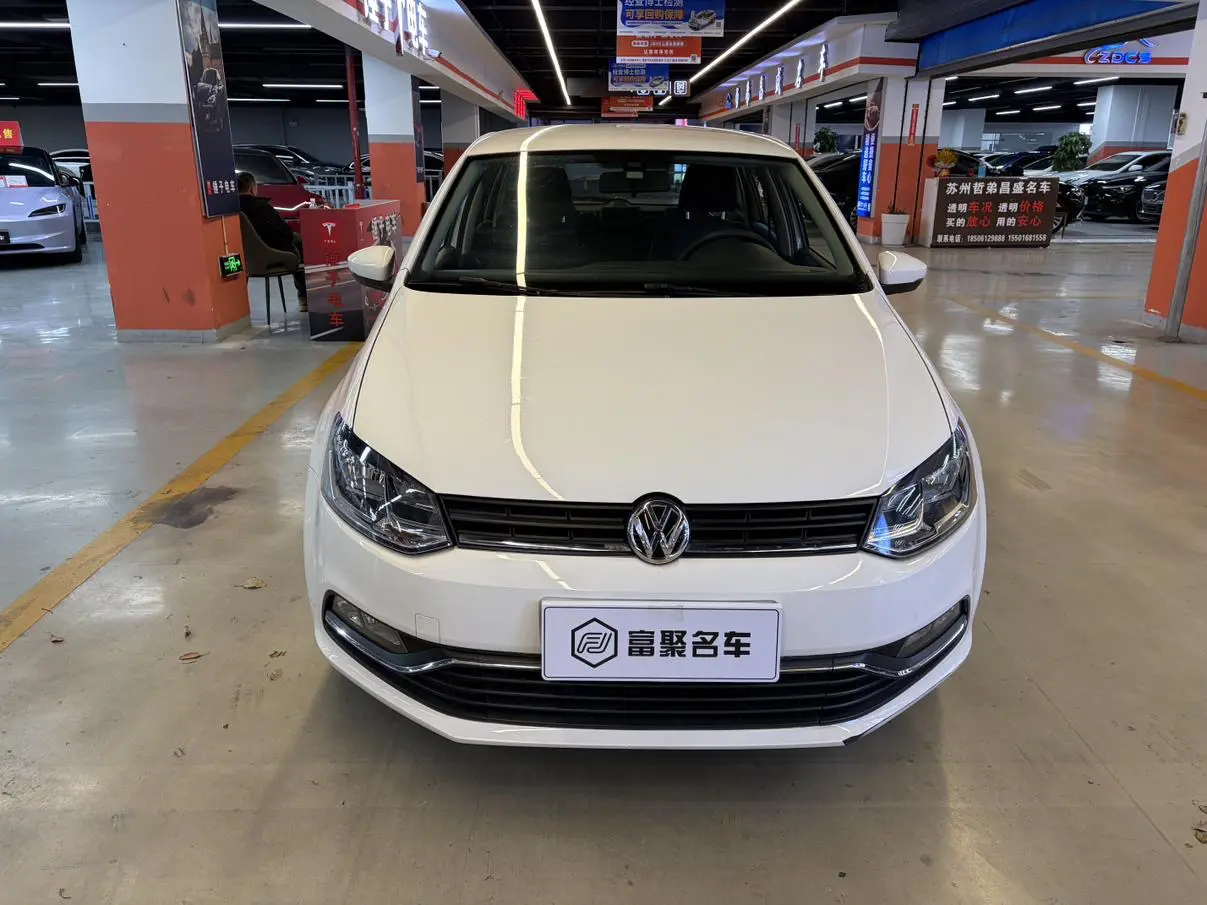 Volkswagen Polo  из Китая