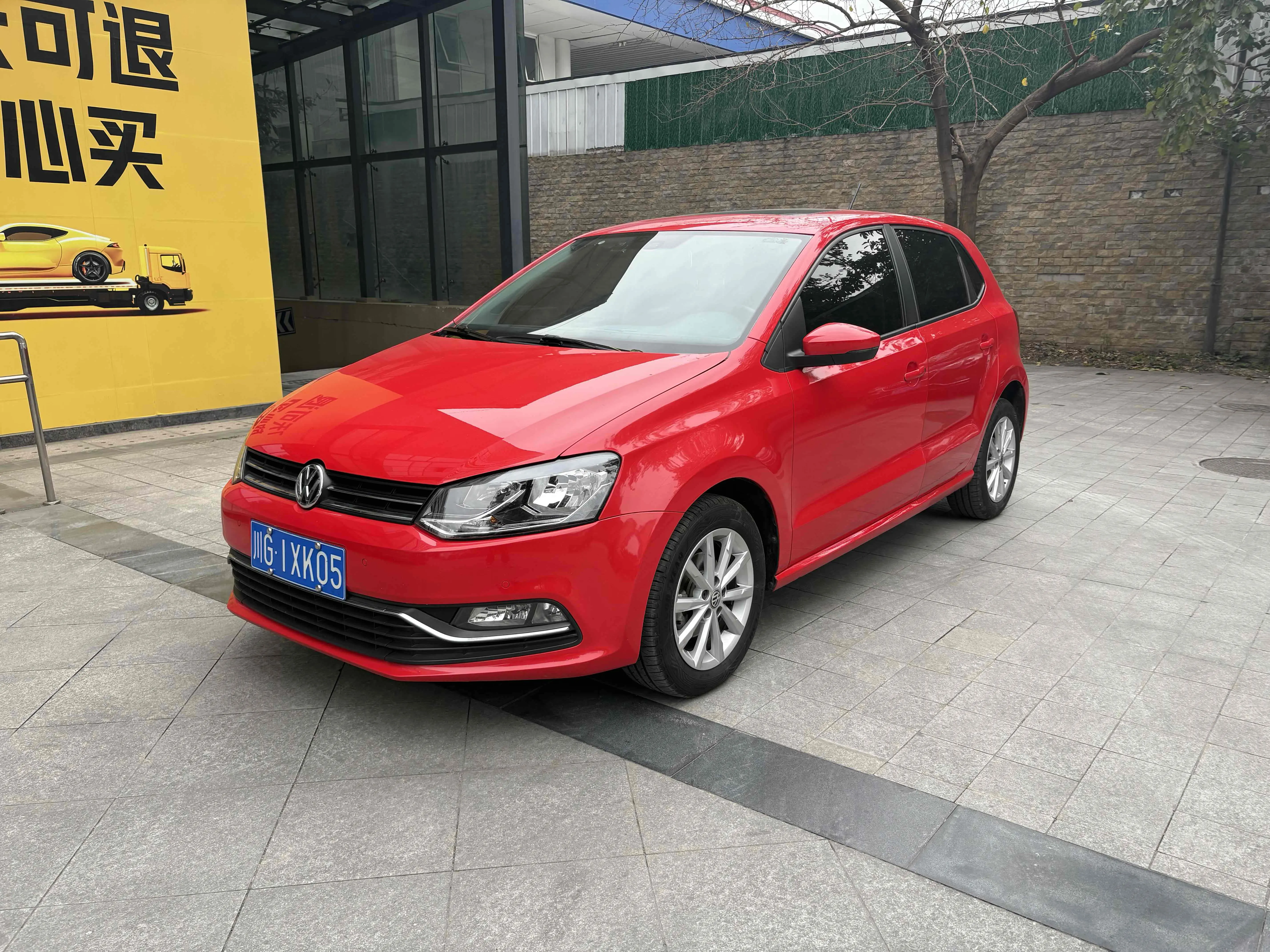 Volkswagen Polo  из Китая