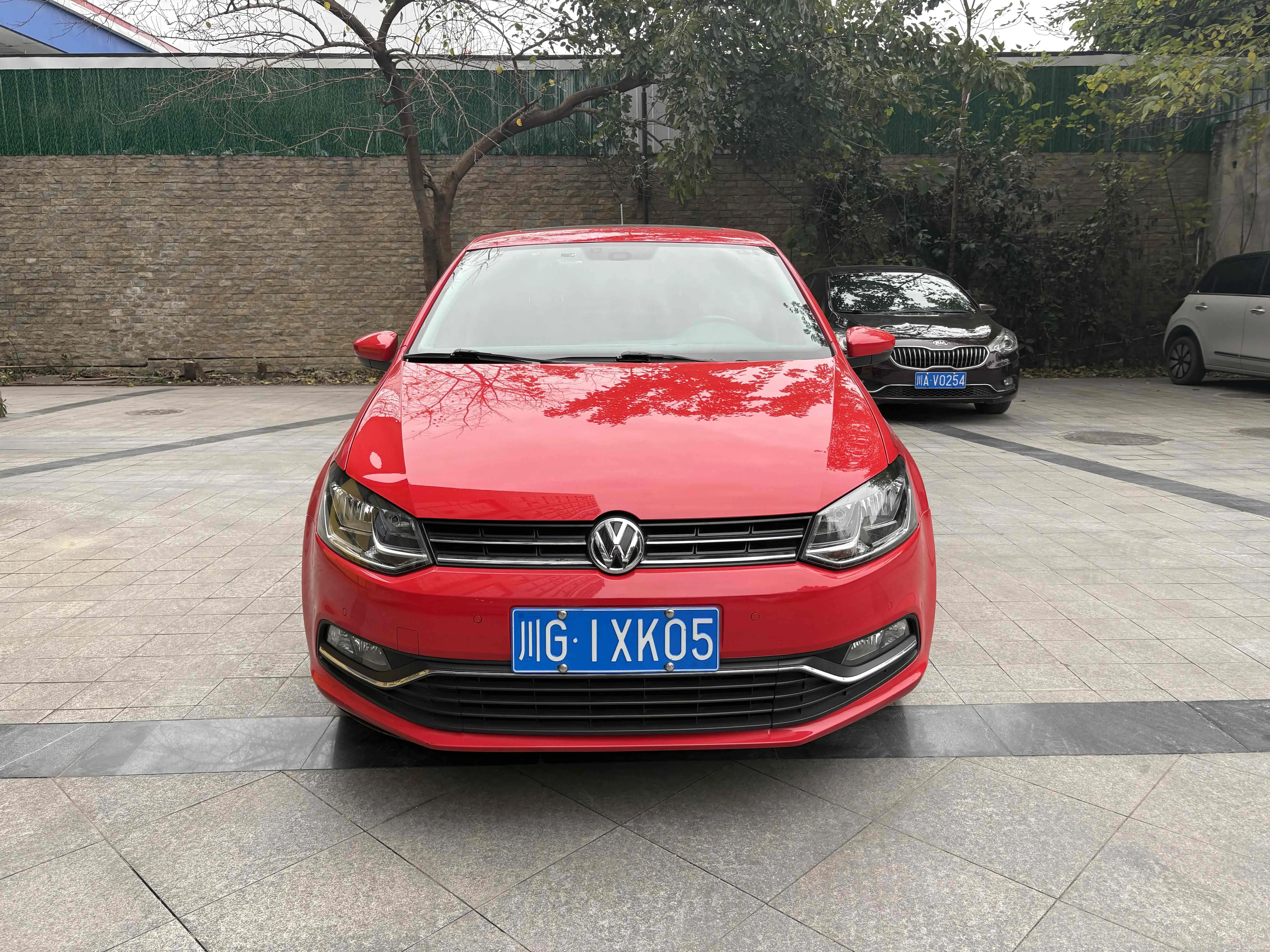 Volkswagen Polo  из Китая