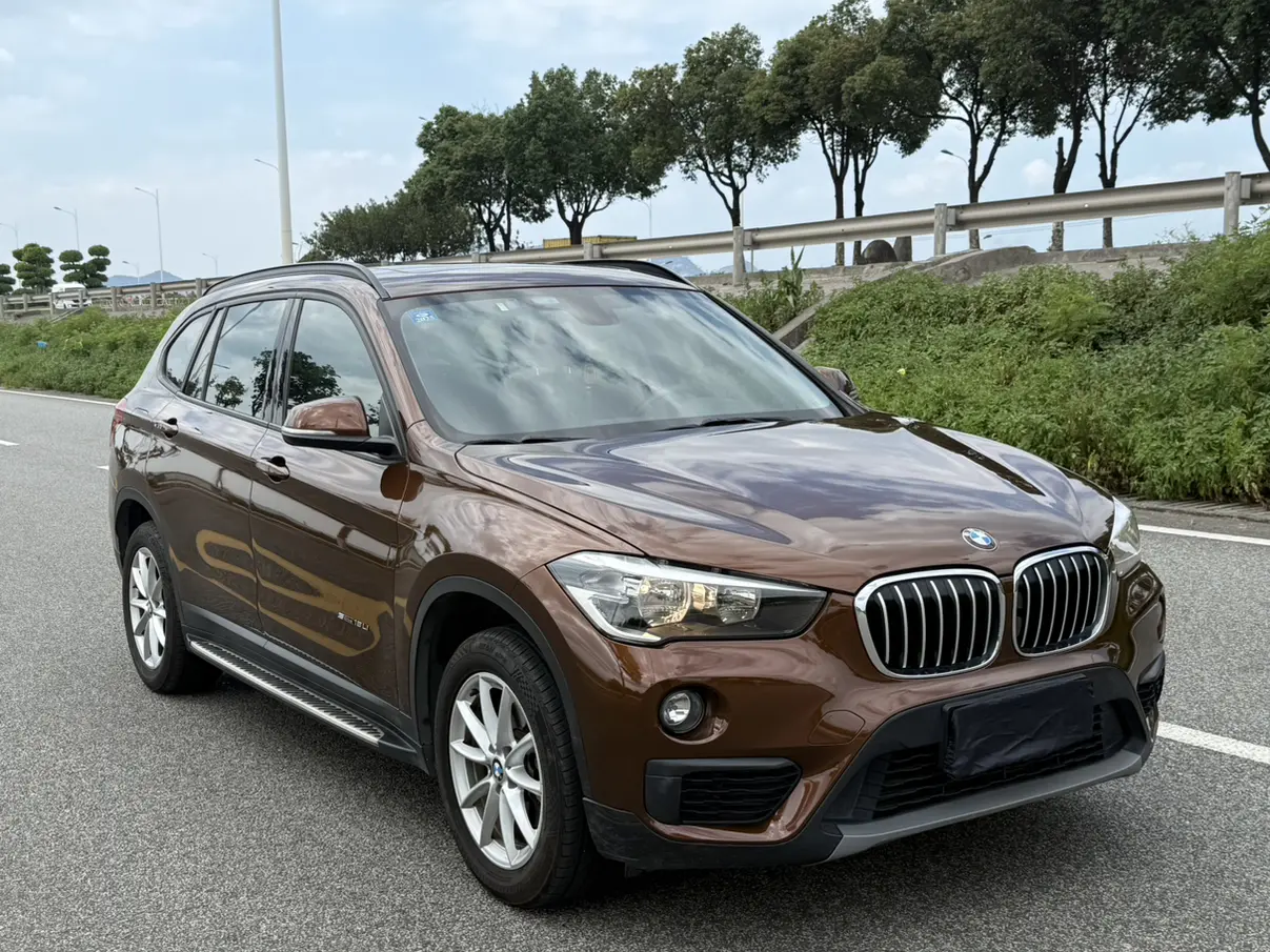 BMW X1  из Китая