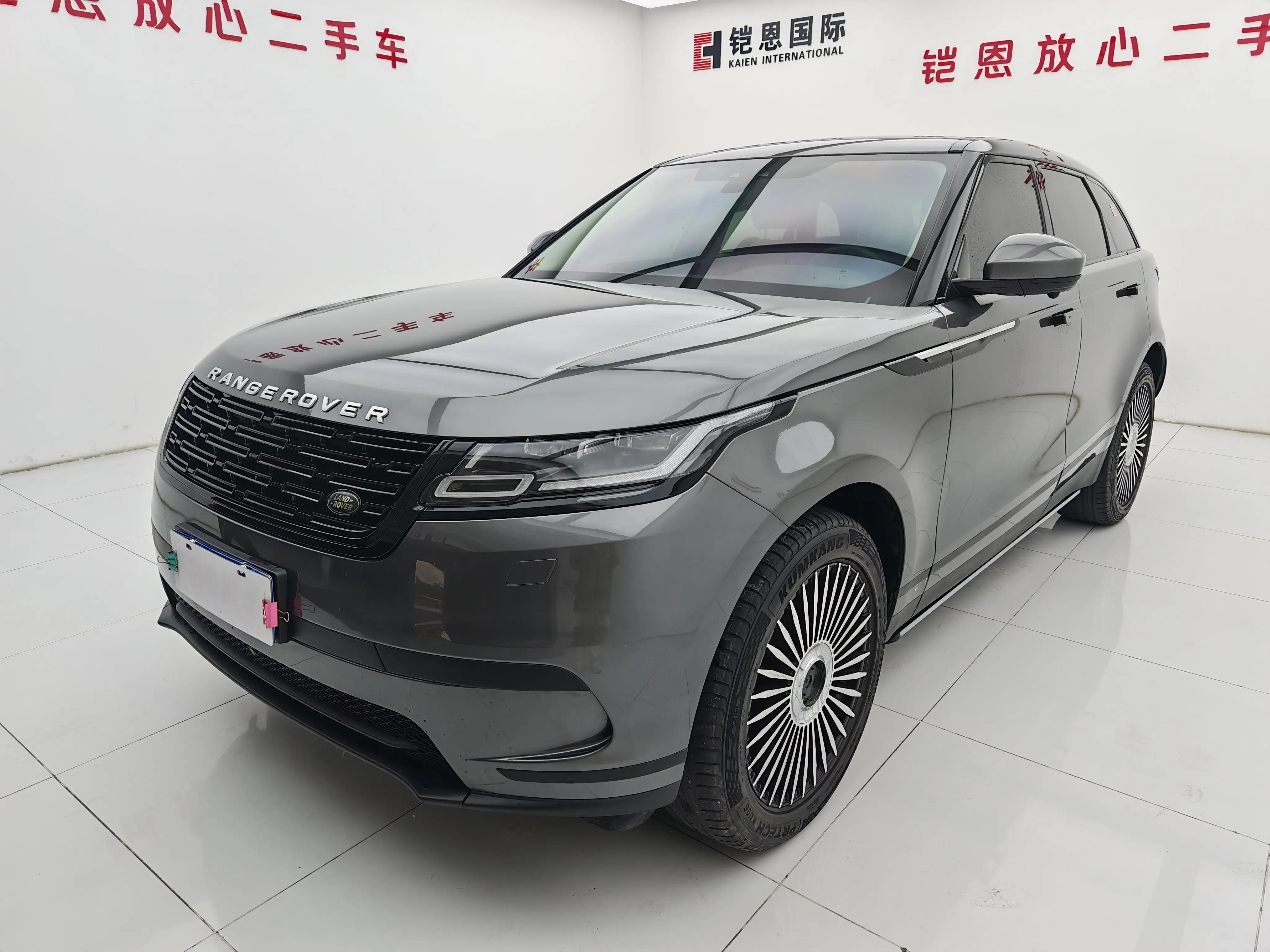 Land Rover Range Rover Velar  из Китая