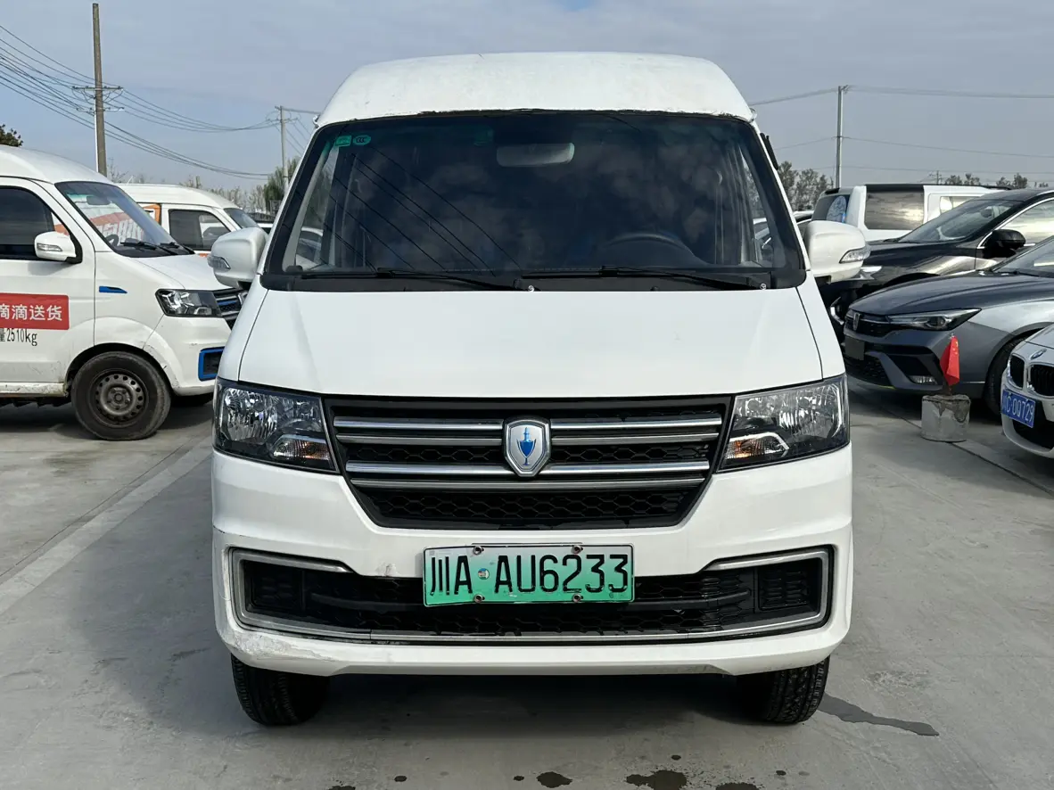 Jinbei New Hiace EV  из Китая