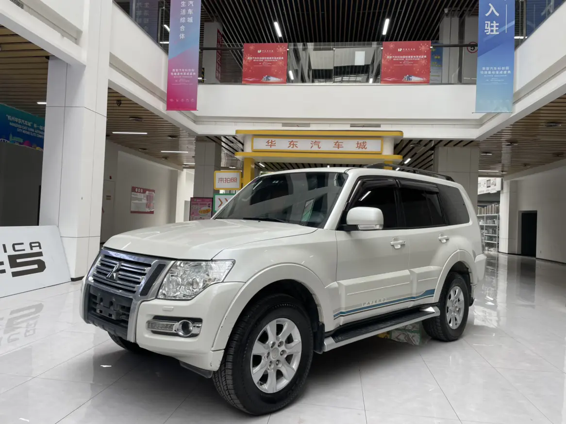 Mitsubishi Pajero  из Китая