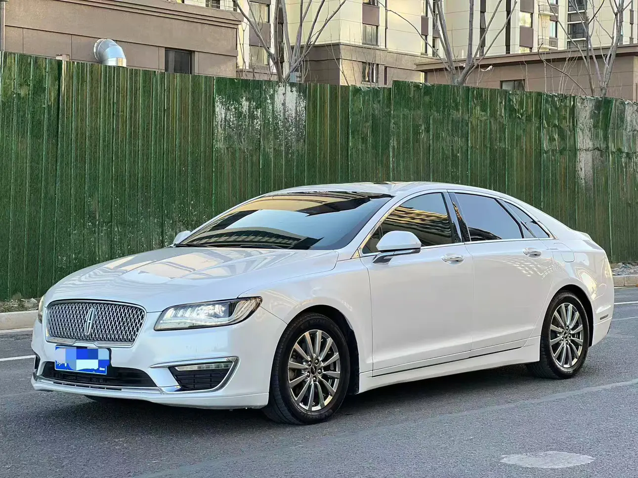 Lincoln MKZ  из Китая