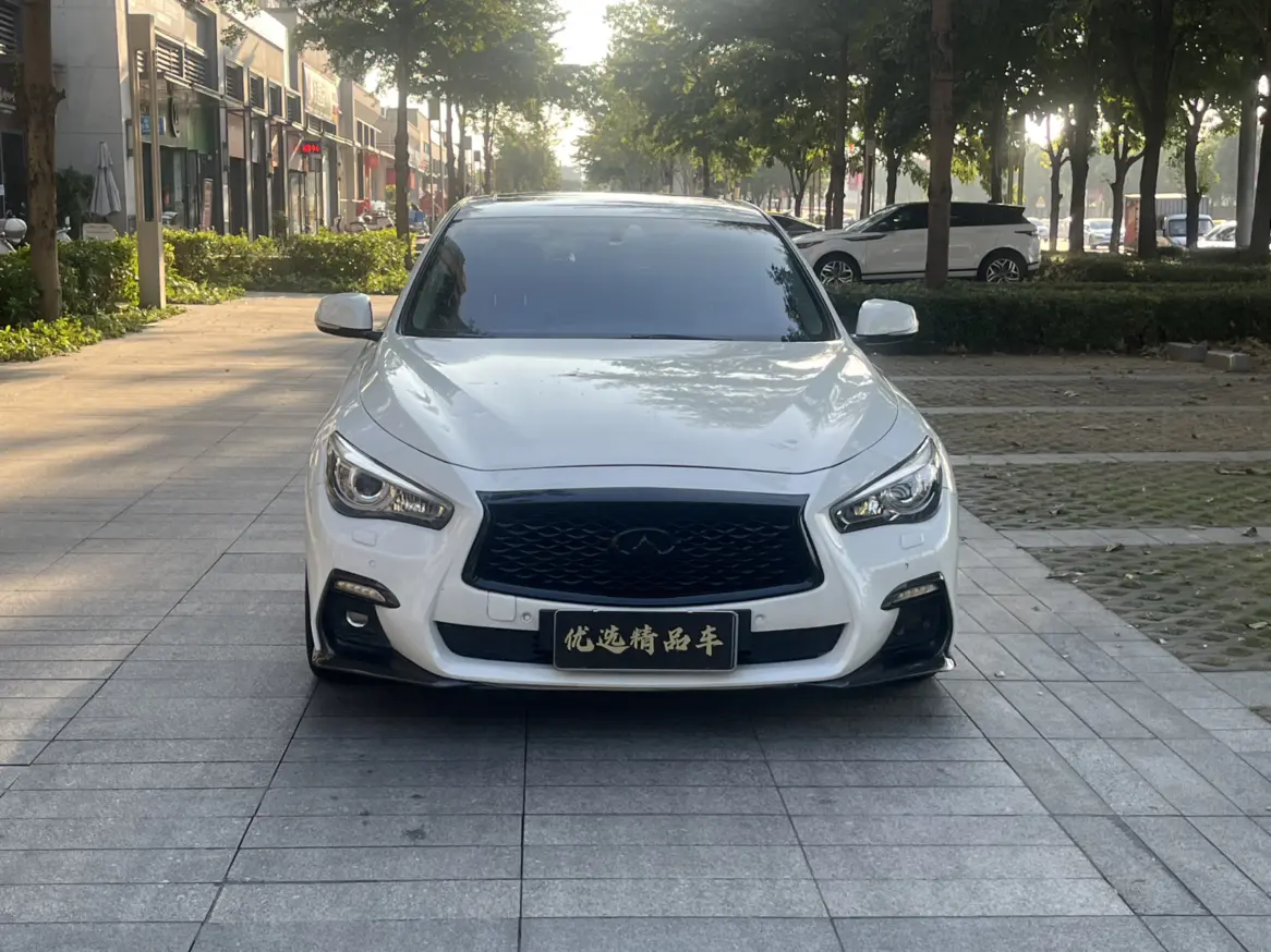 Infiniti Q50  из Китая