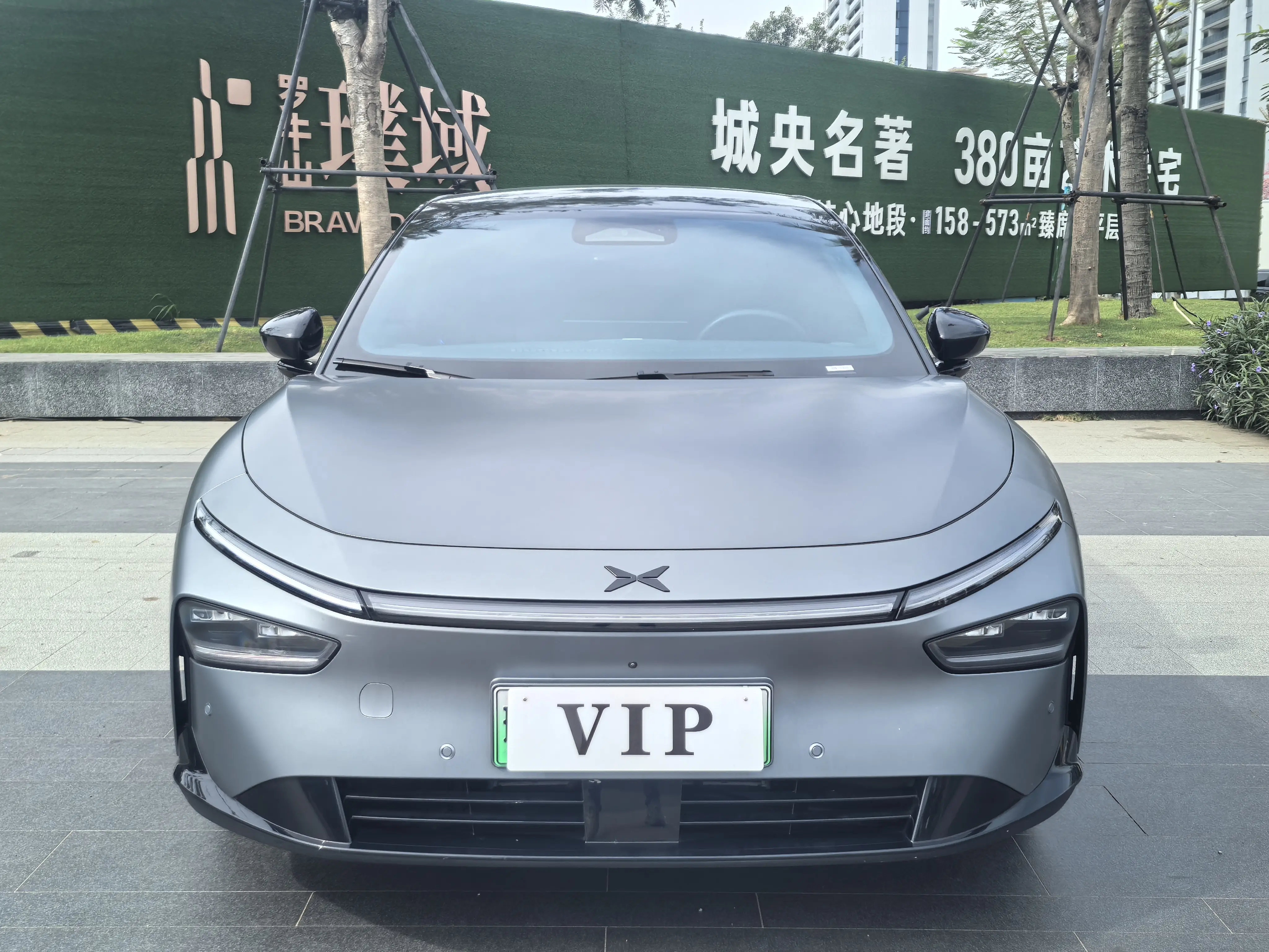 Xpeng P7+  из Китая