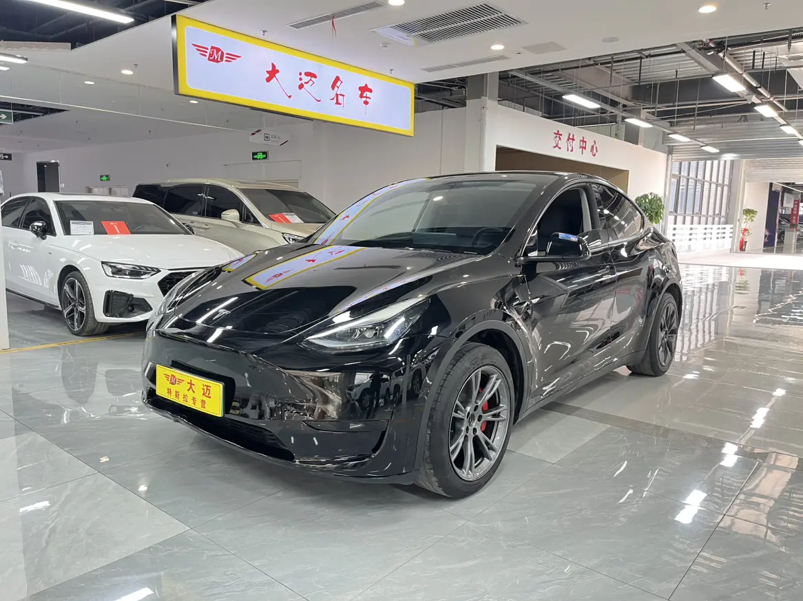 Tesla Model Y  из Китая