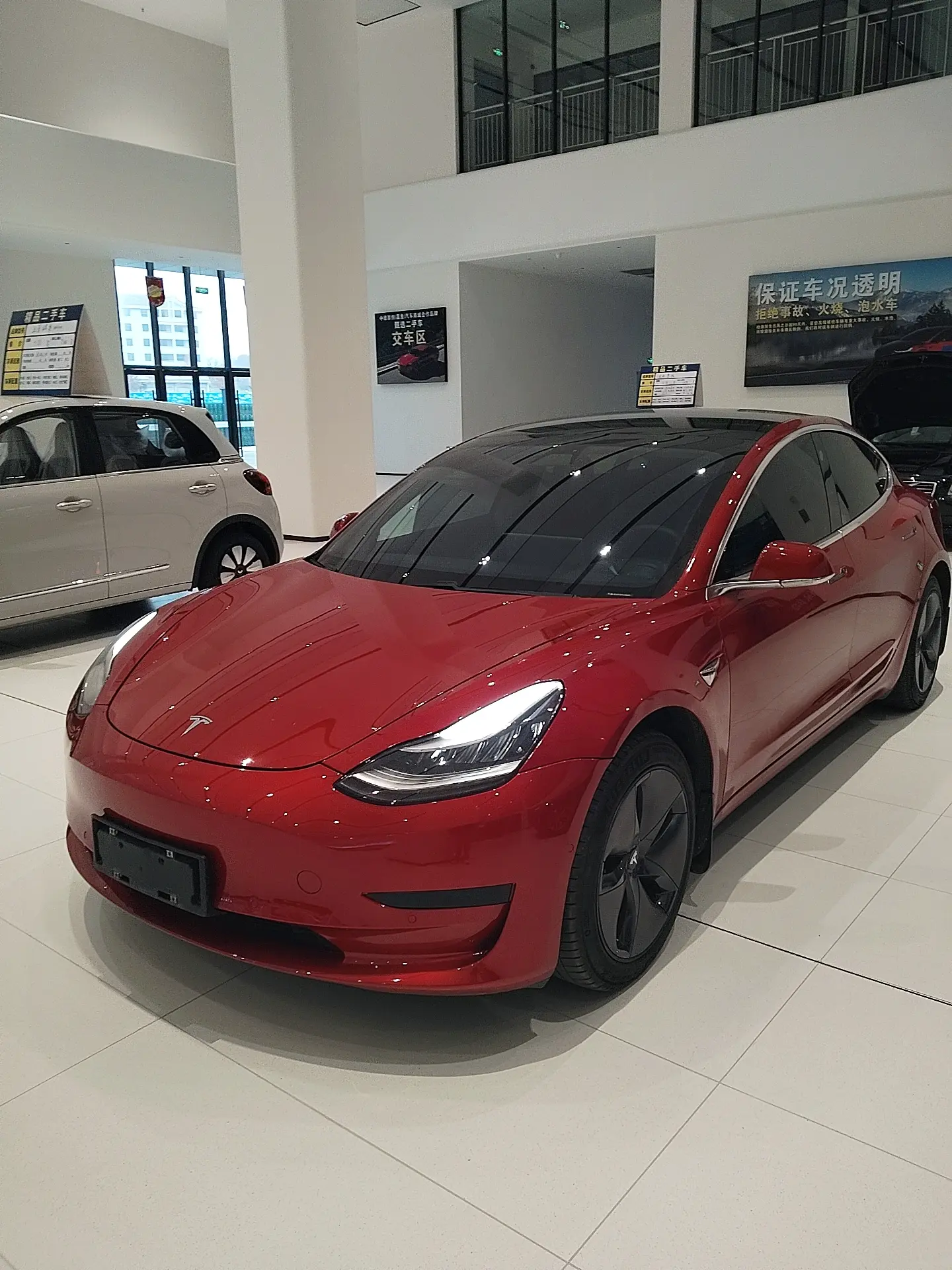 Tesla Model 3  из Китая