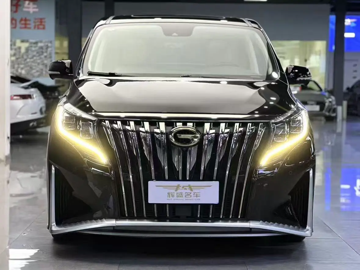 GAC Trumpchi M8  из Китая