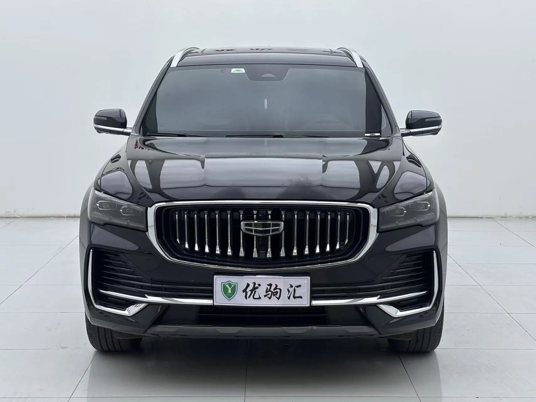 Geely Monjaro (Xingyue L)  из Китая
