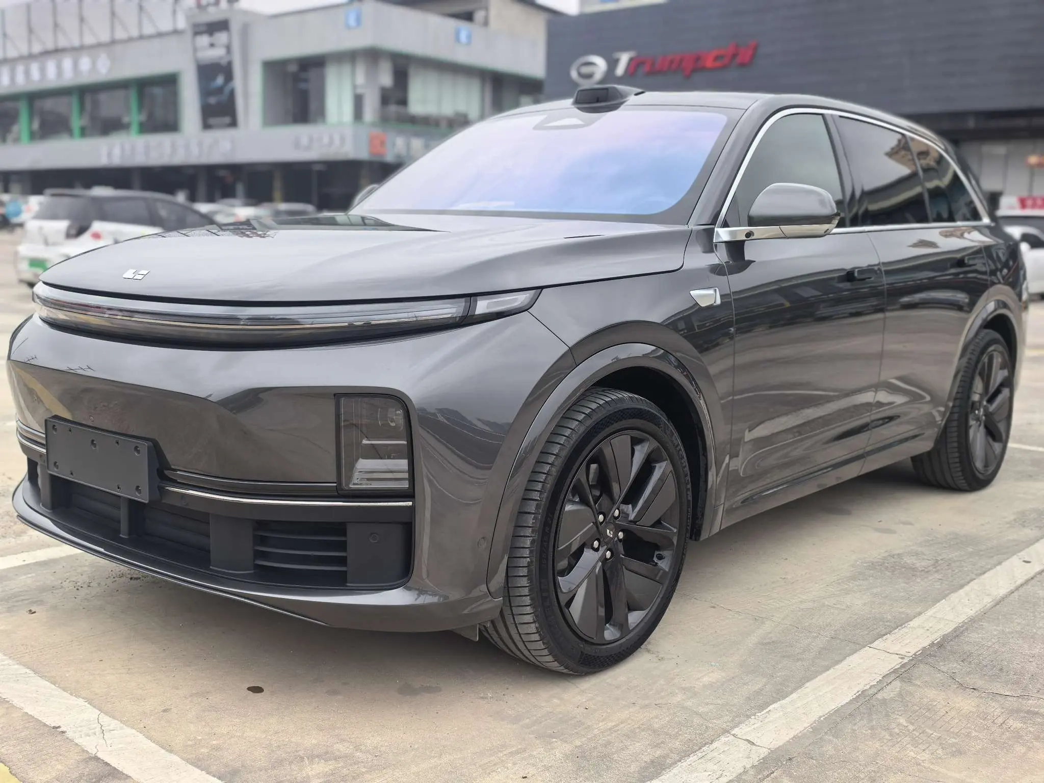 Li L7 (Ideal L7)  из Китая