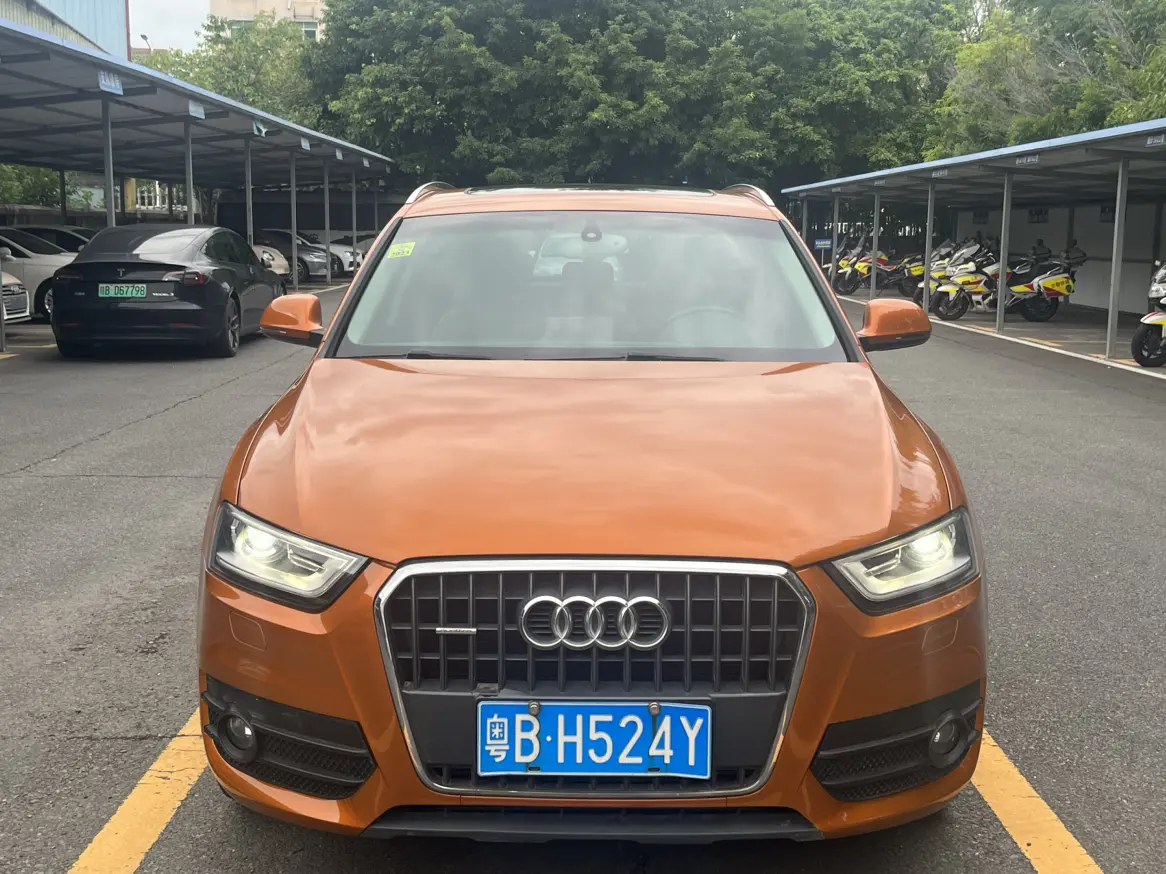 Audi Q3  из Китая