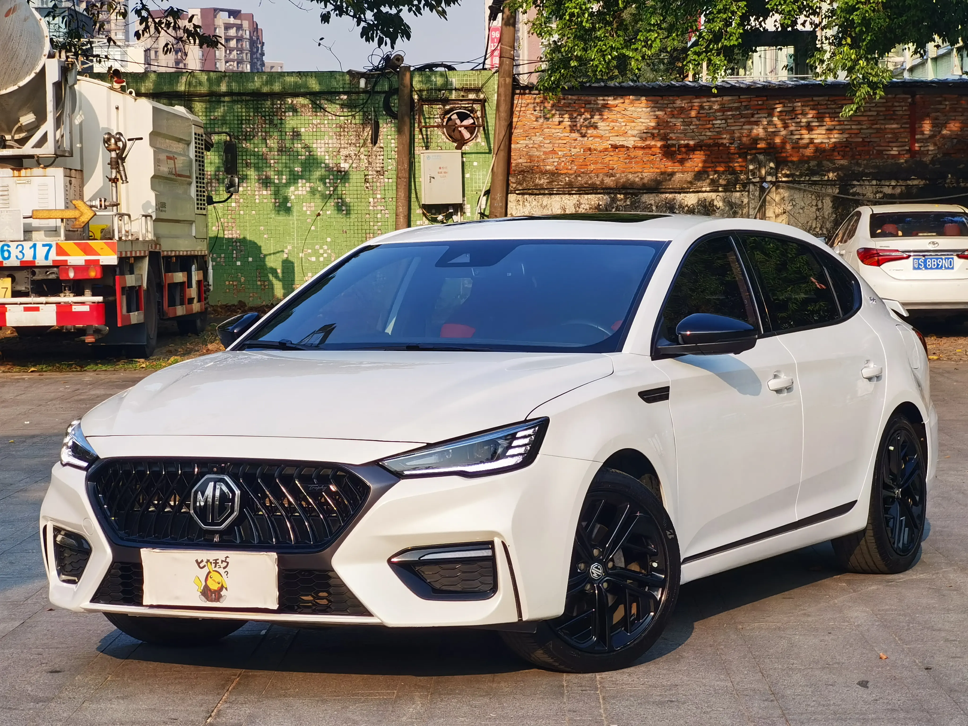 MG 6  из Китая