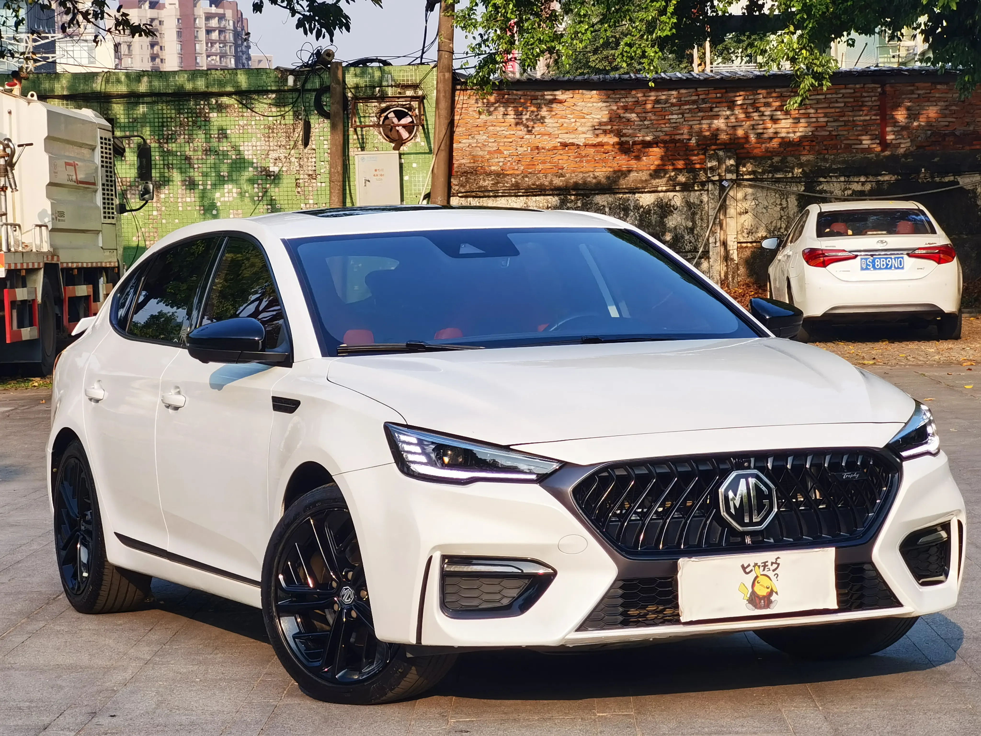 MG 6  из Китая