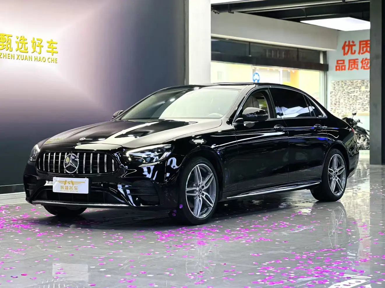 Mercedes-Benz E-Class  из Китая