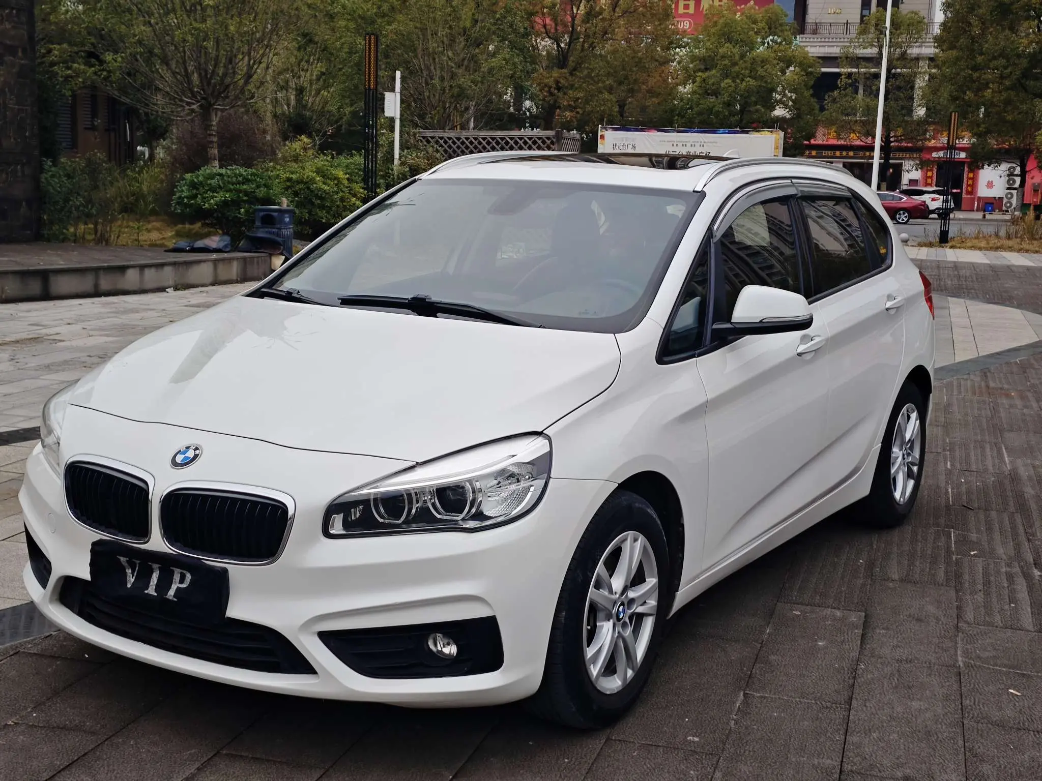 BMW 2 series station wagon  из Китая