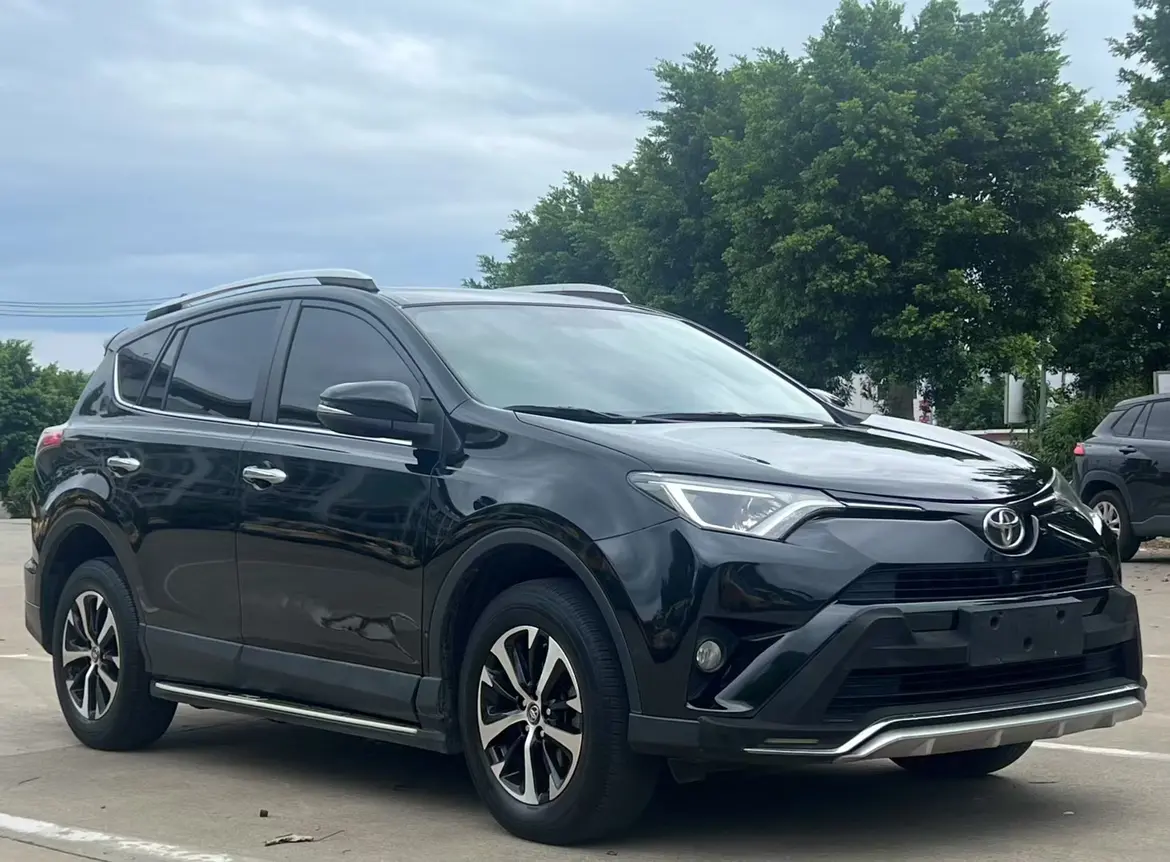 Toyota RAV4  из Китая