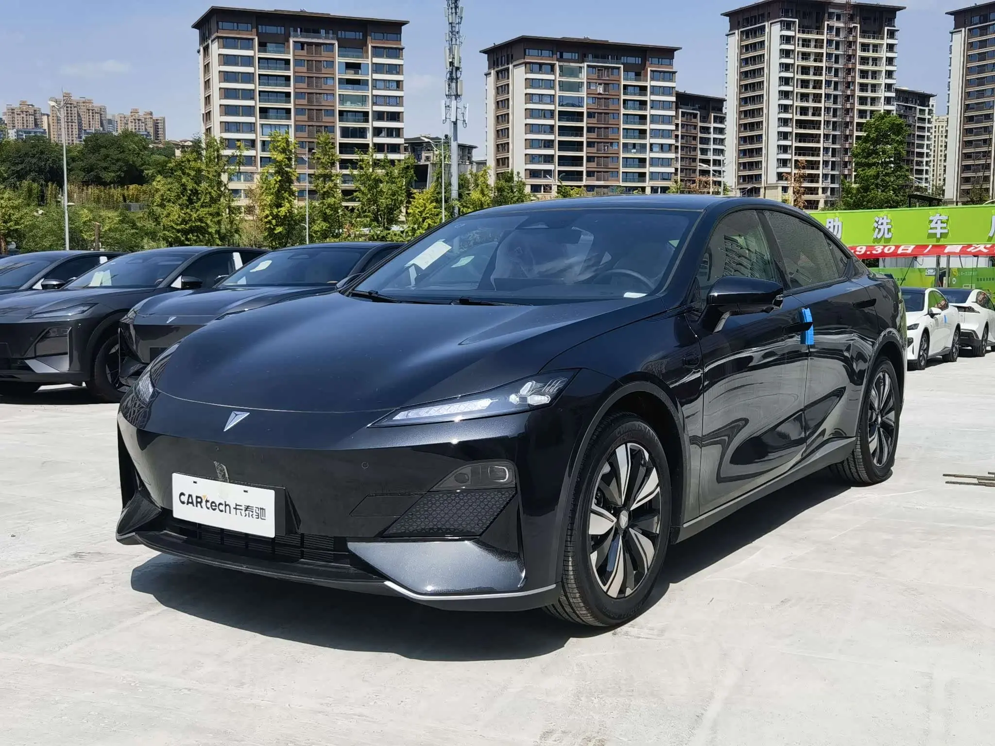 Deepal Dark blue SL03  из Китая