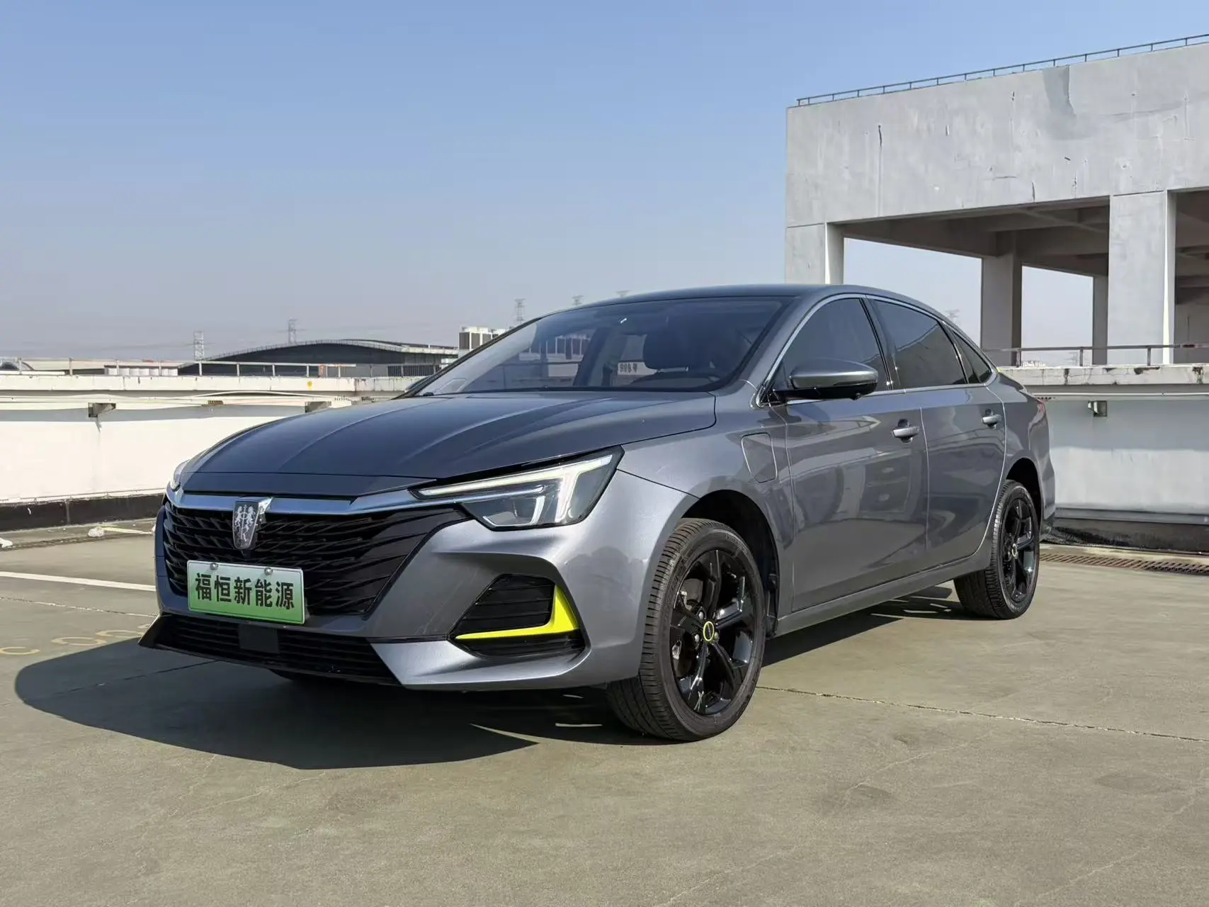 Roewe i6 MAX EV  из Китая