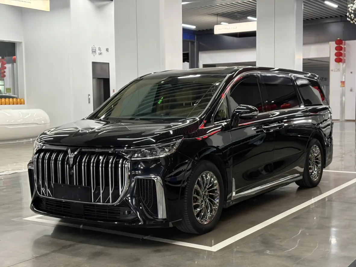 Voyah Lantu Dreamer PHEV  из Китая