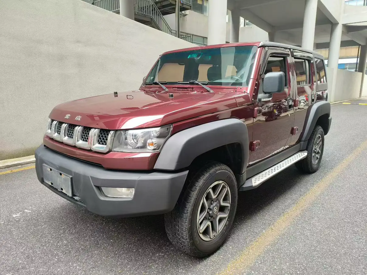 BAIC Beijing Off-road BJ40  из Китая
