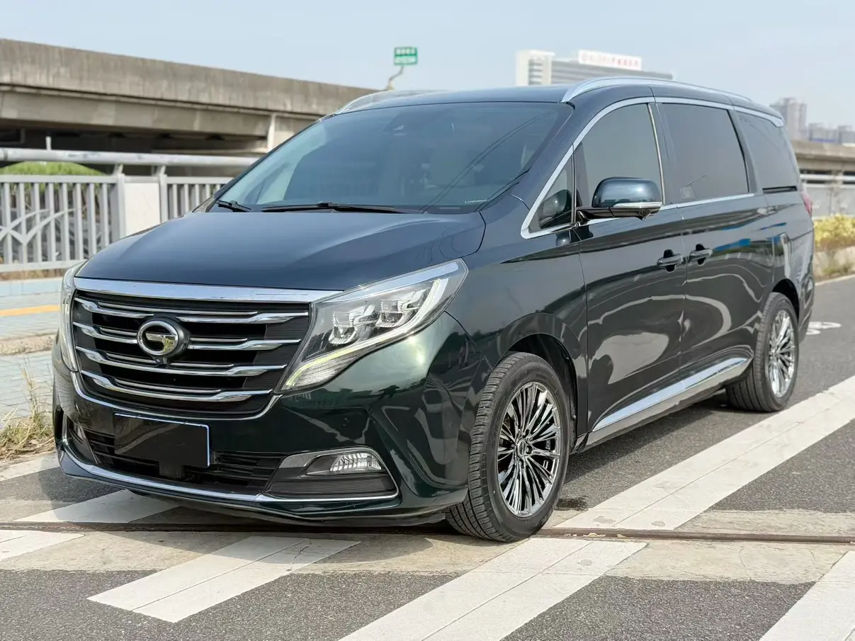 GAC Trumpchi M8  из Китая