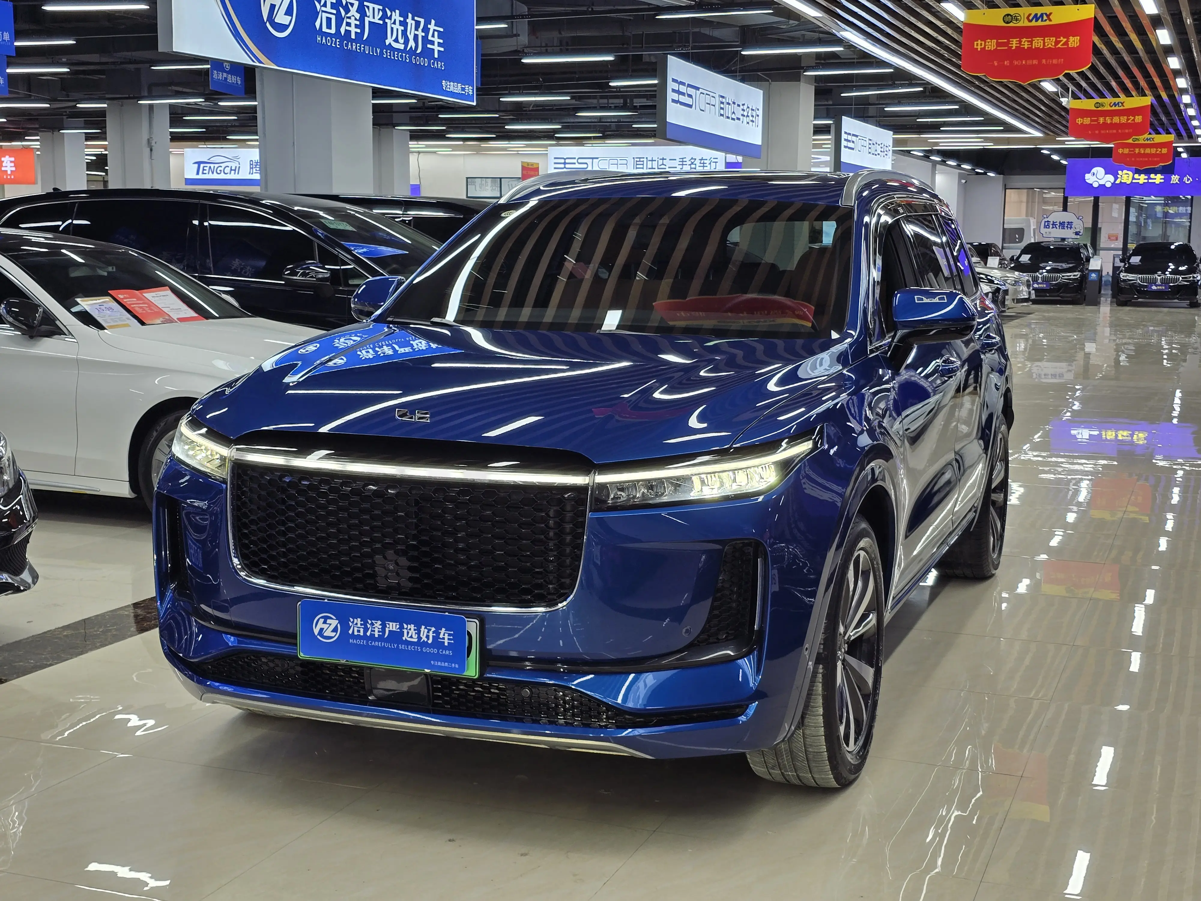 Li ONE (Ideal ONE)  из Китая