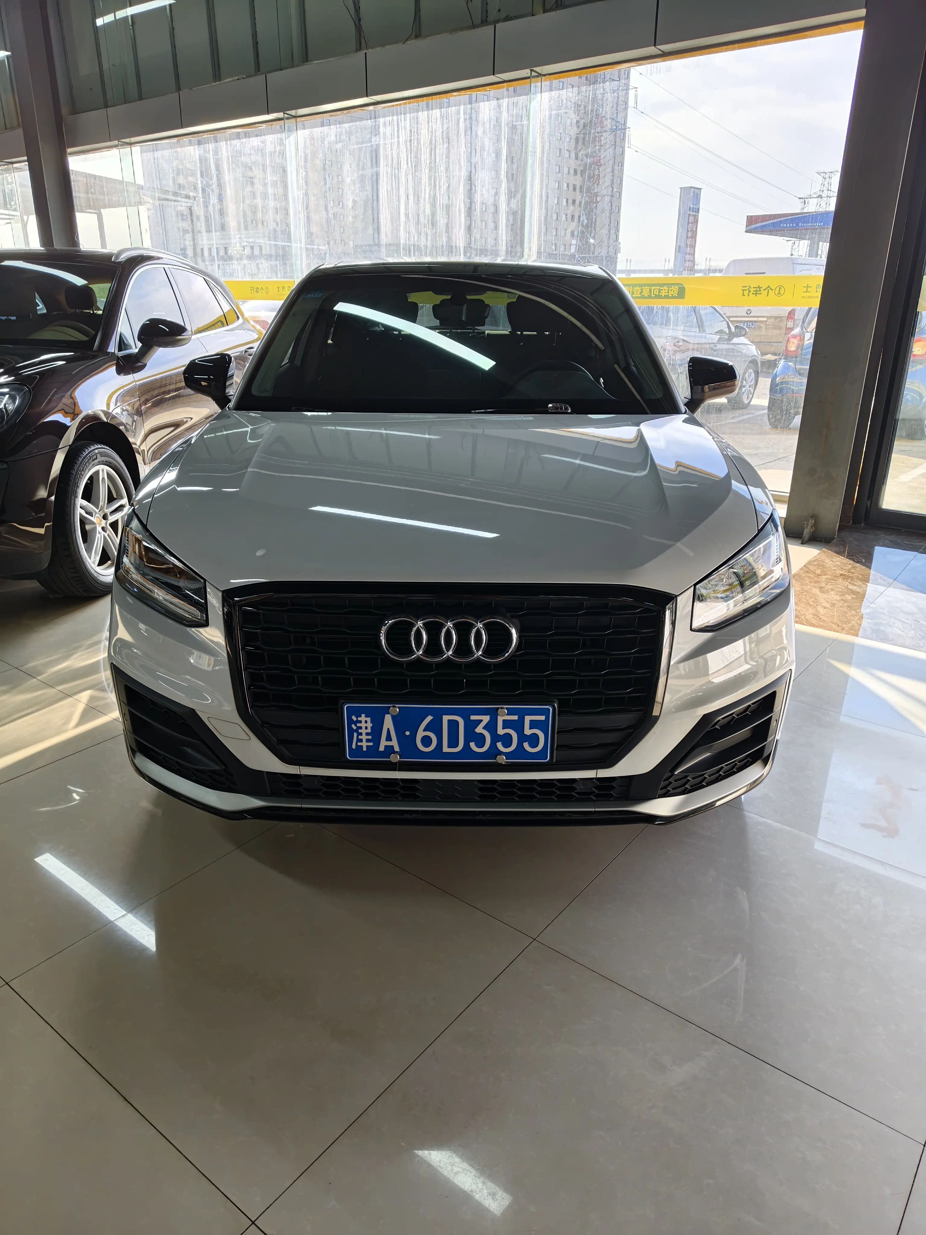 Audi Q2L  из Китая