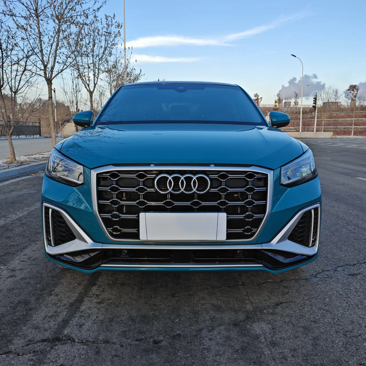 Audi Q2L  из Китая