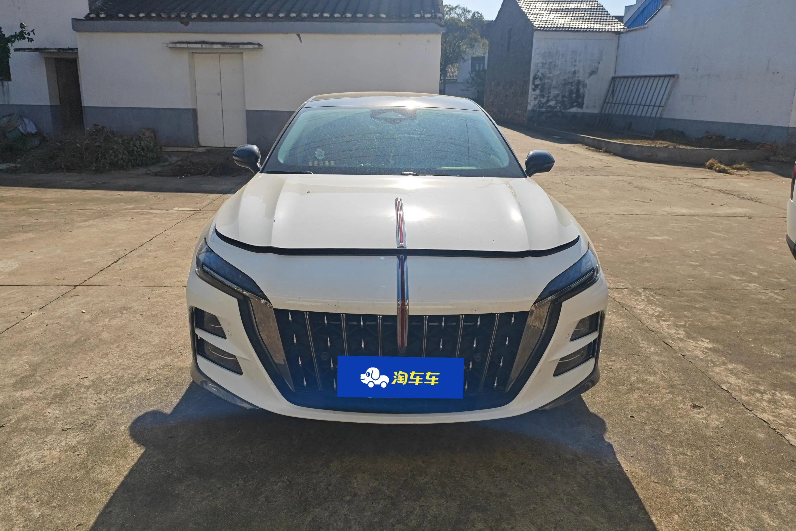 Hongqi H6  из Китая