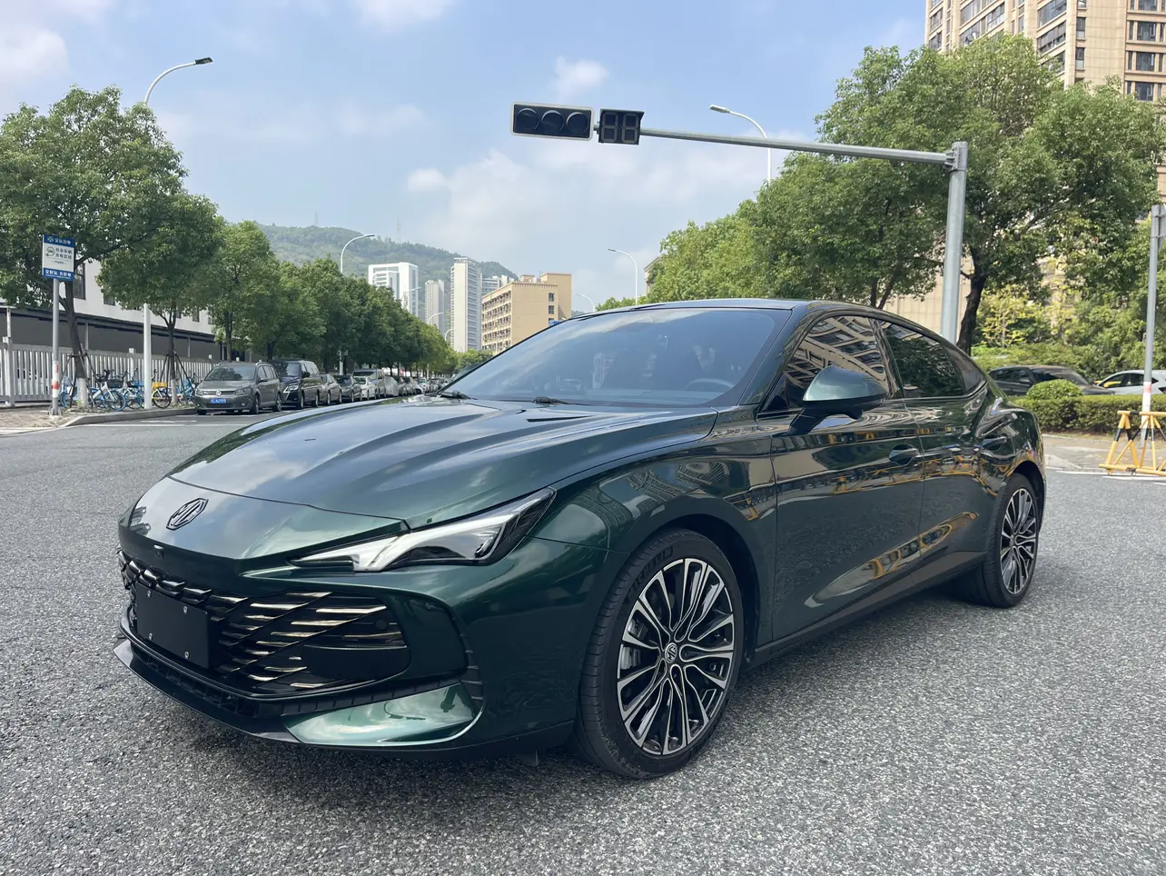 MG 7  из Китая