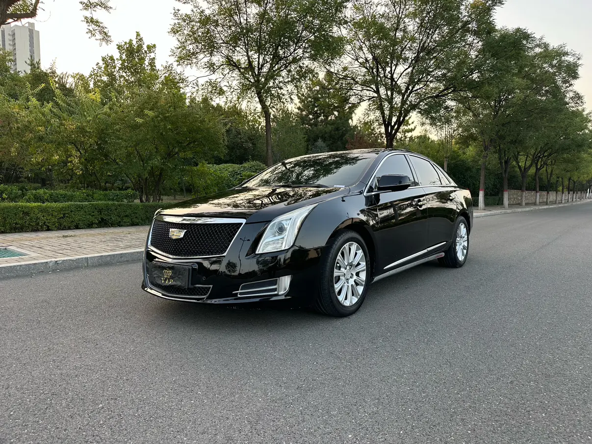 Cadillac XTS  из Китая