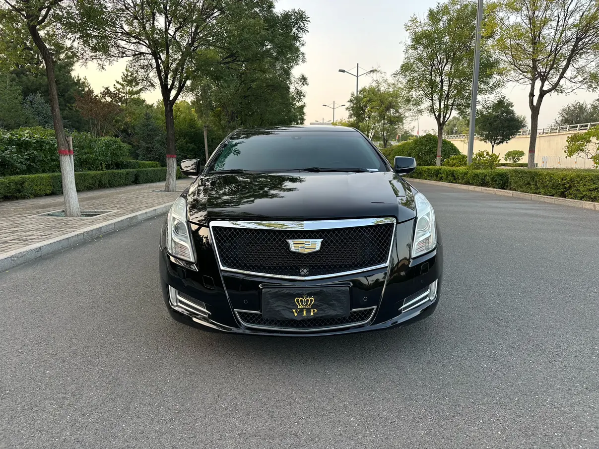 Cadillac XTS  из Китая