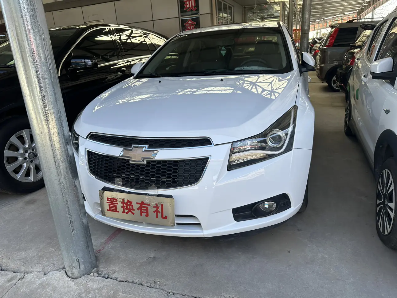 Chevrolet Monza (Cruze)  из Китая