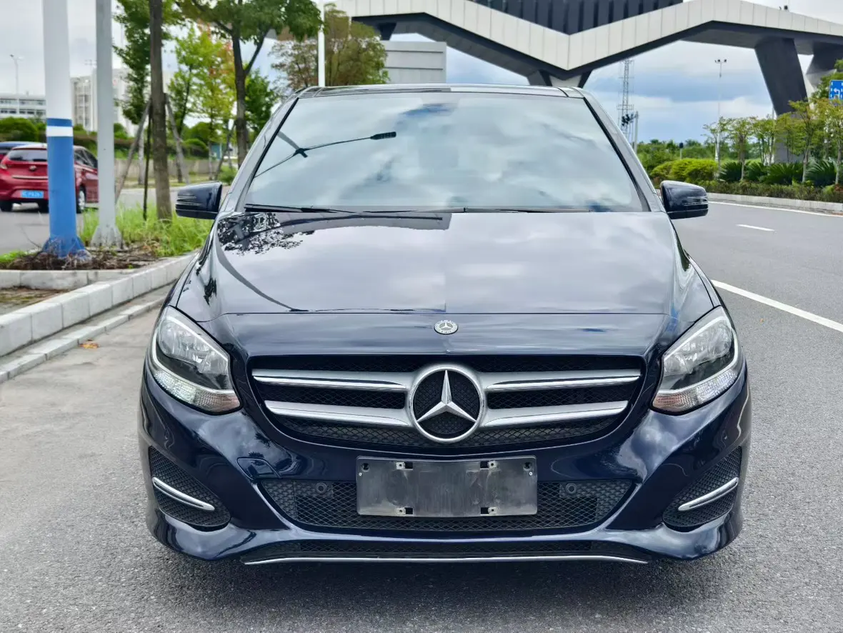 Mercedes-Benz Mercedes Benz B Class  из Китая