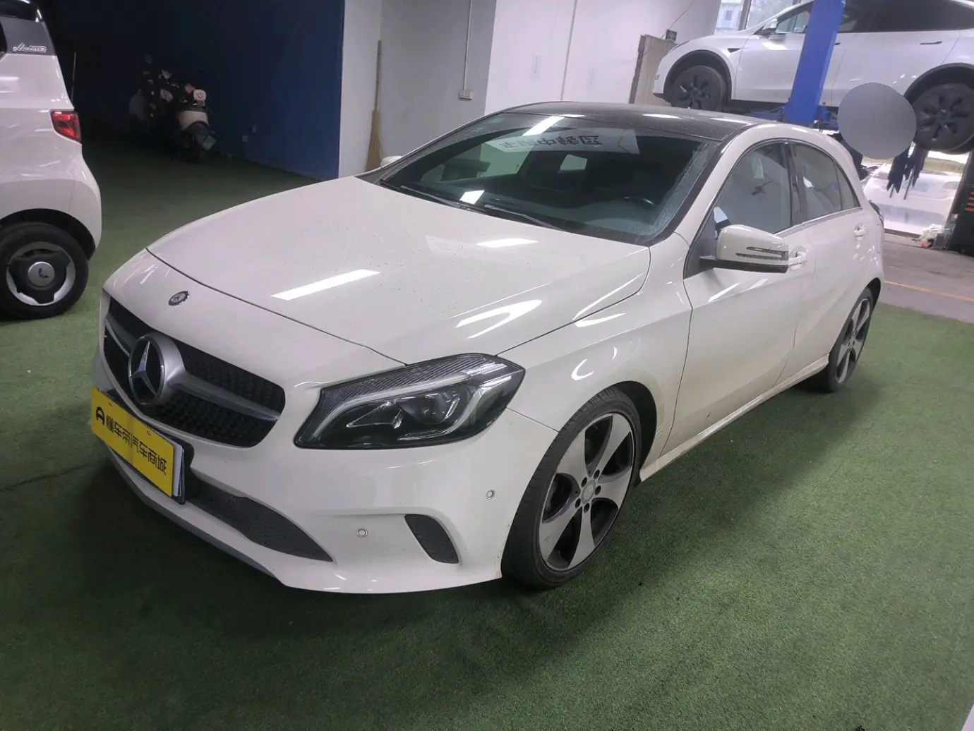 Mercedes-Benz A-Class (imported)  из Китая