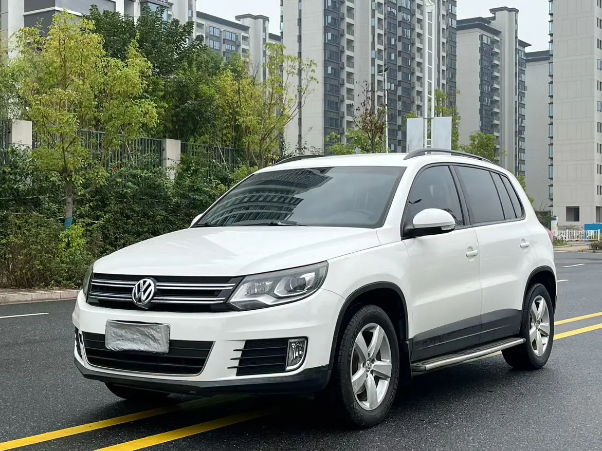 Volkswagen Tiguan  из Китая